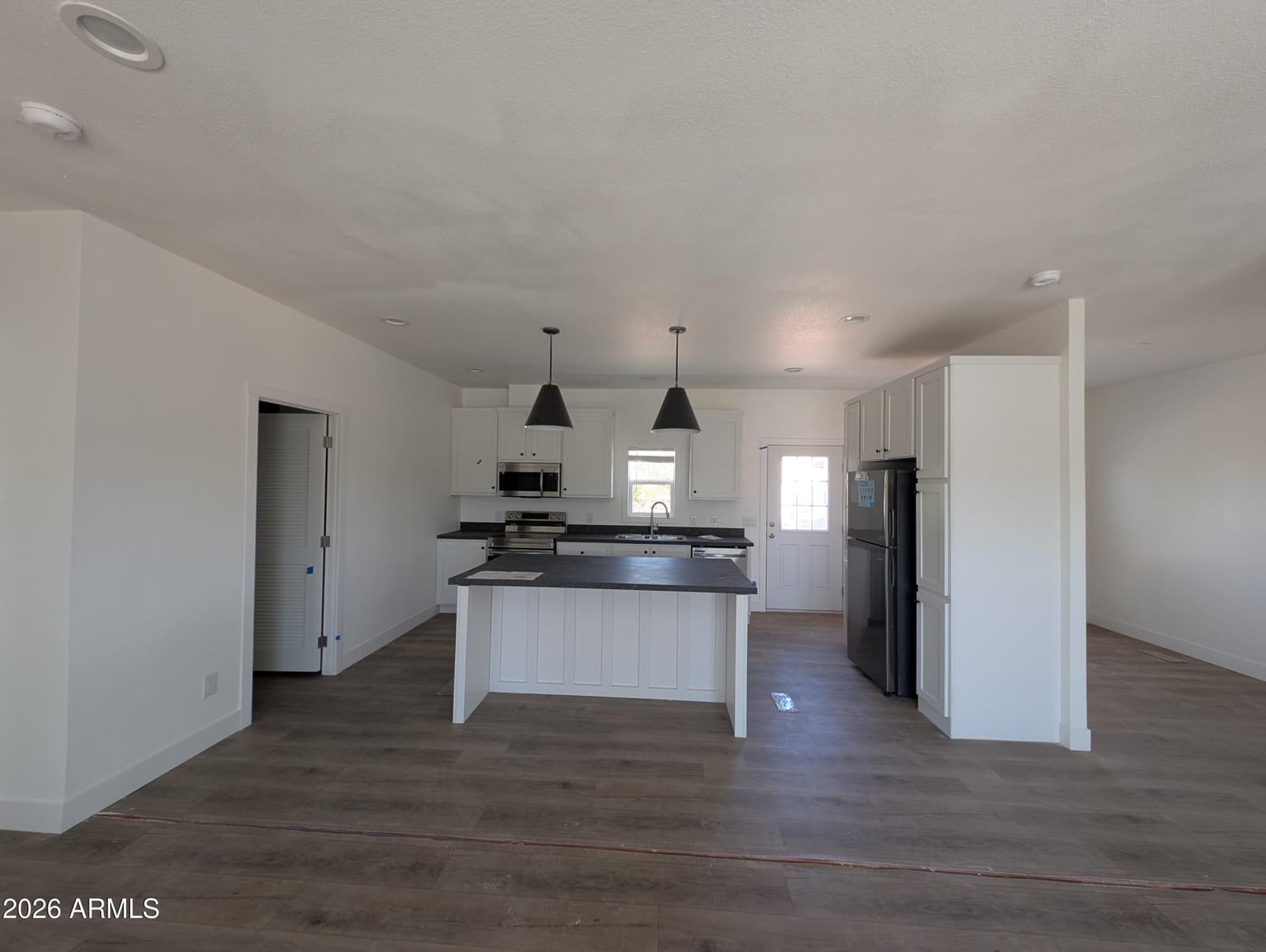 2625 W Manzanita Street, Apache Junction, AZ 85120 — photo 11 of 19