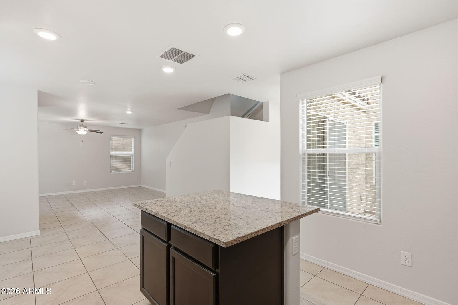 3921 S 82ND Drive, Phoenix, AZ 85043 — photo 12 of 36