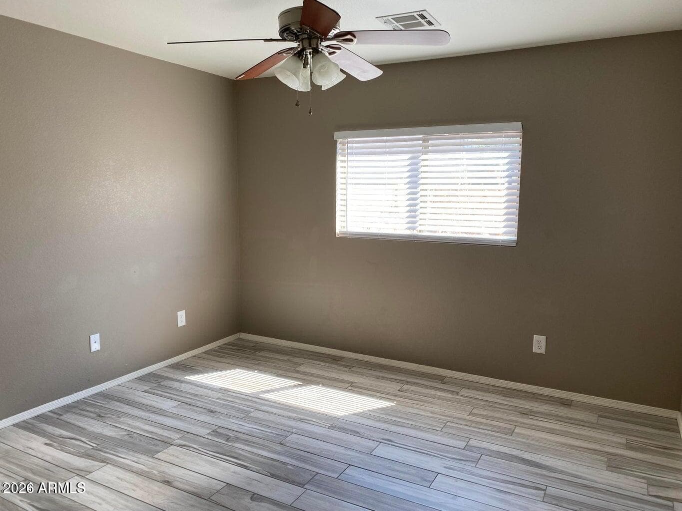 15791 W CARIBBEAN Lane, Surprise, AZ 85379 — photo 5 of 23