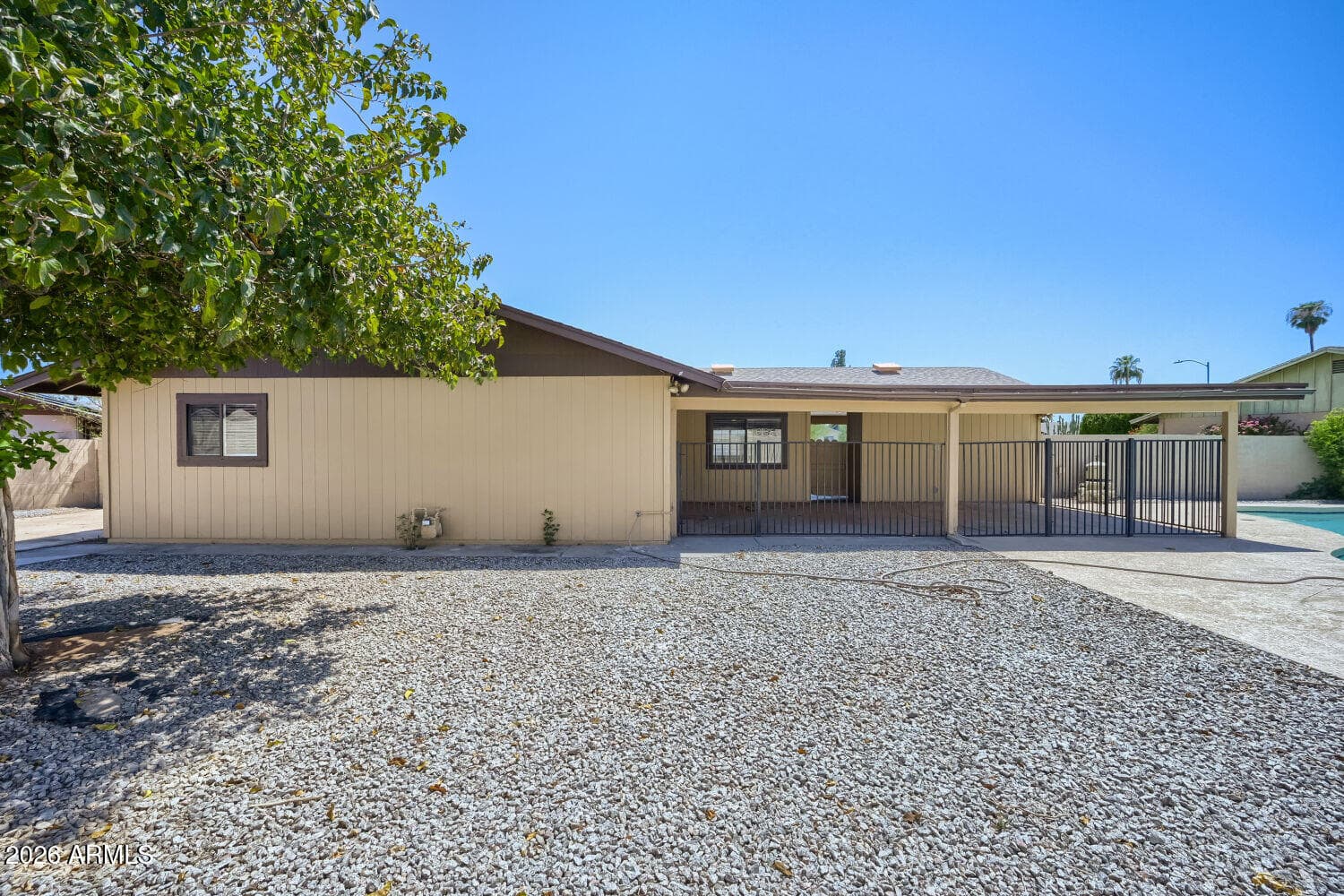 3514 W CARIBBEAN Lane, Phoenix, AZ 85053 — photo 26 of 28