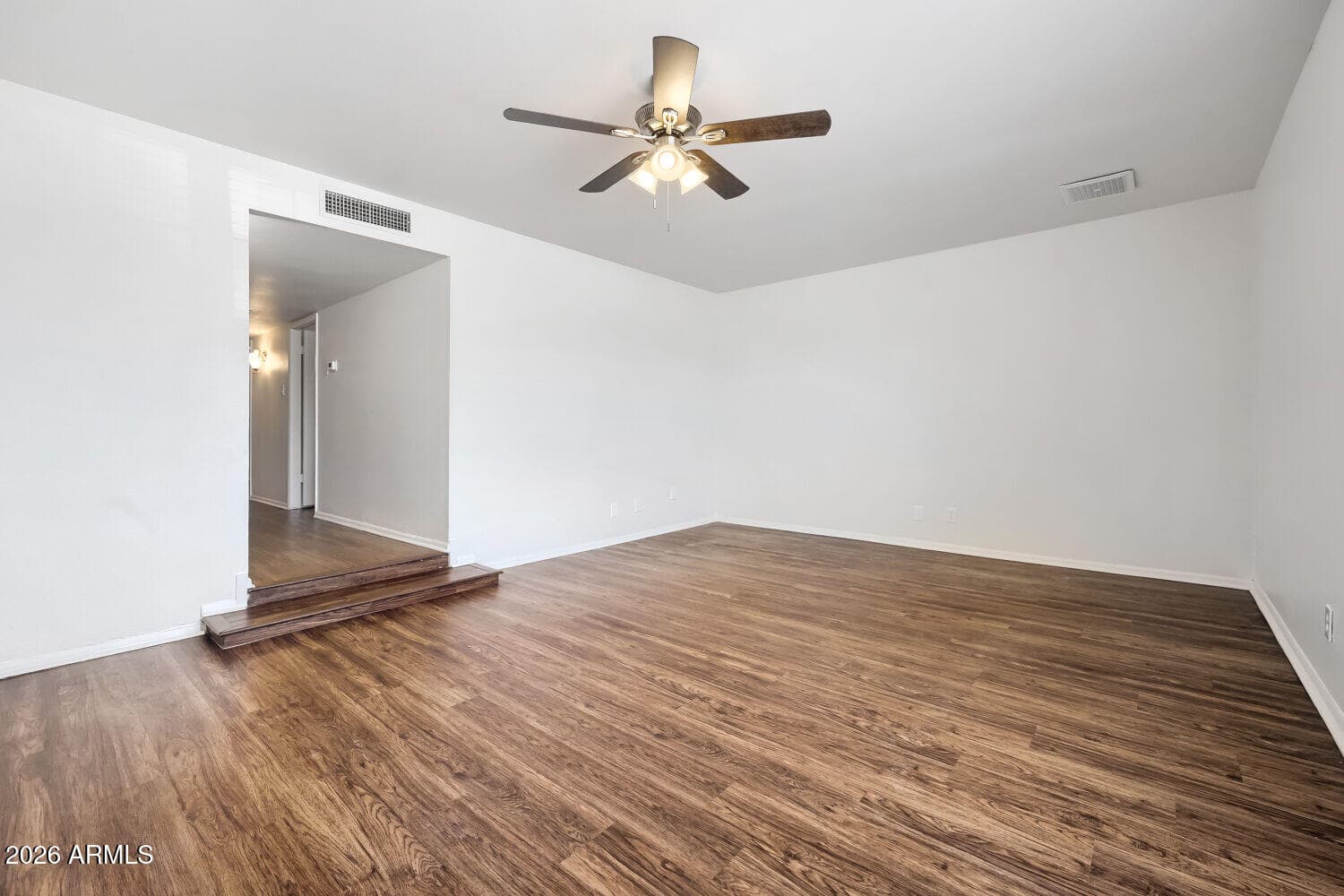 3514 W CARIBBEAN Lane, Phoenix, AZ 85053 — photo 16 of 28