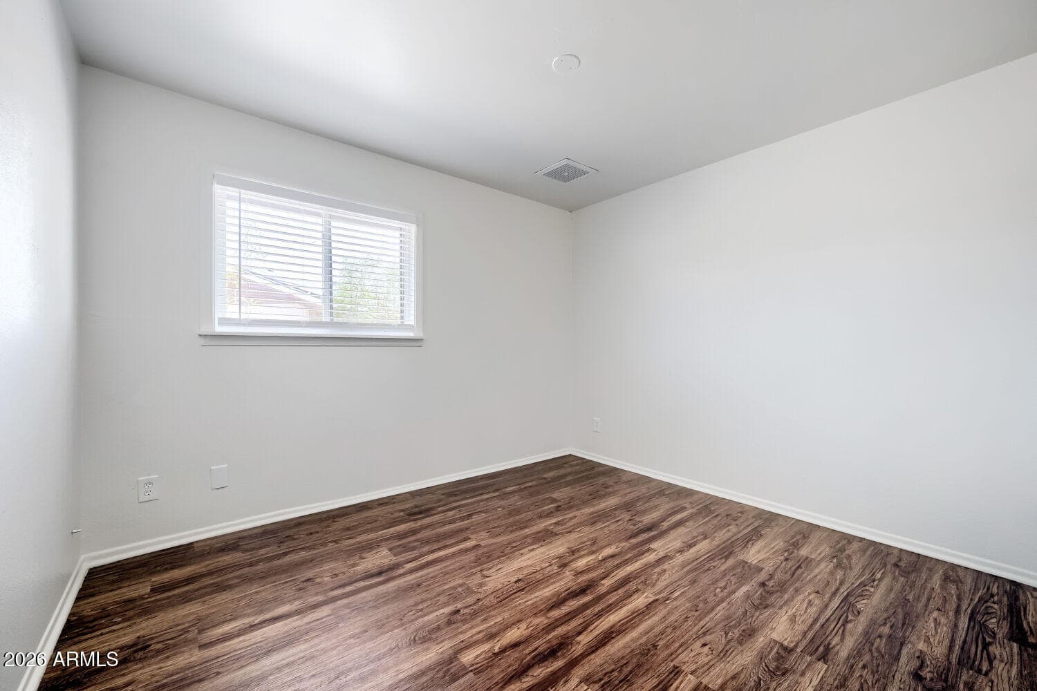 3514 W CARIBBEAN Lane, Phoenix, AZ 85053 — photo 20 of 28