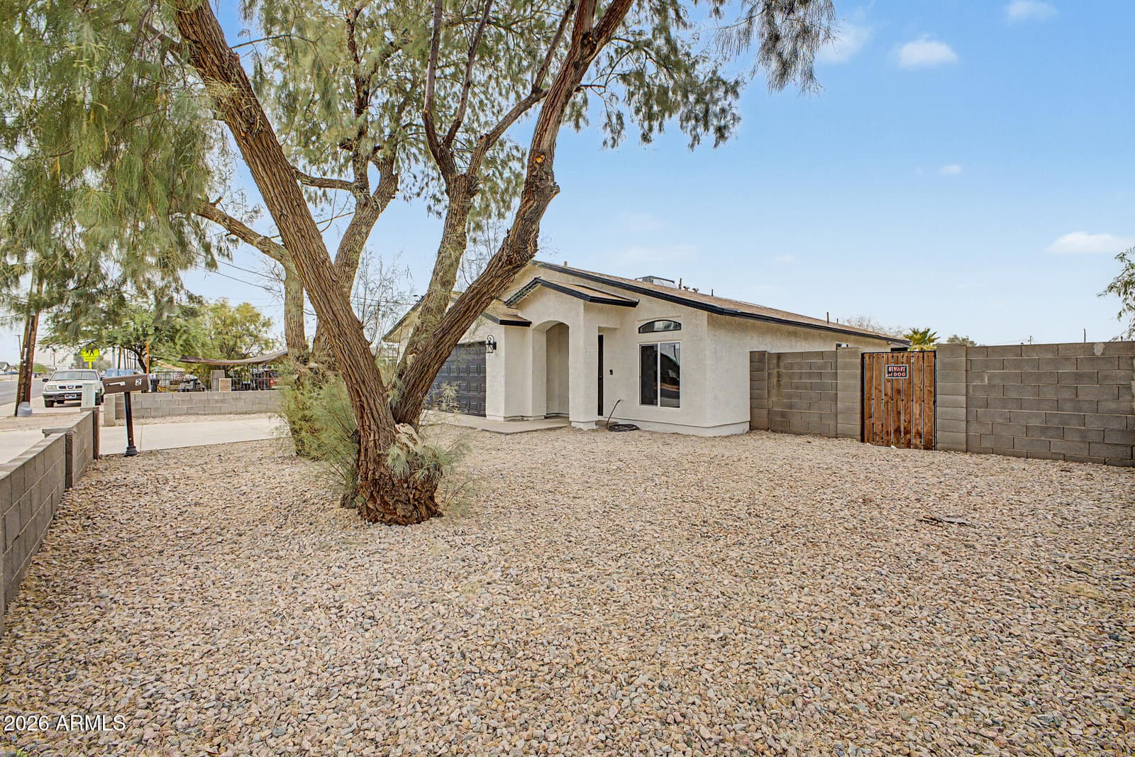 1228 S 15TH Avenue, Phoenix, AZ 85007 — photo 4 of 31