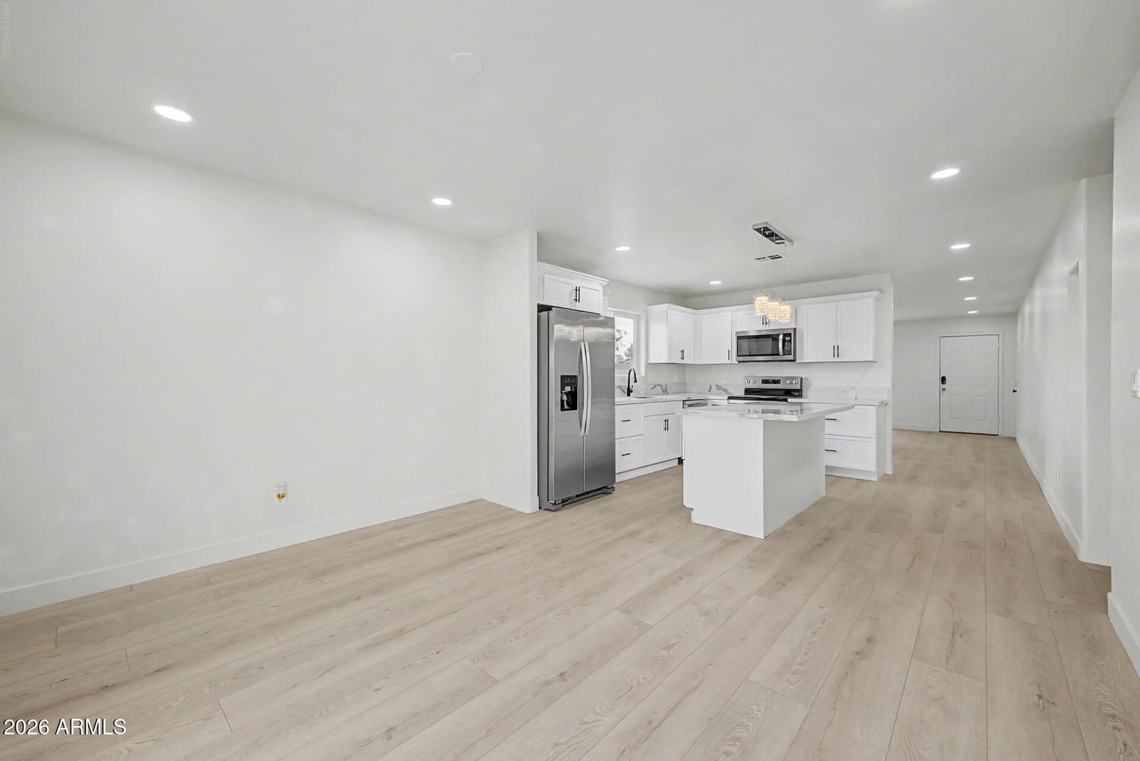 1228 S 15TH Avenue, Phoenix, AZ 85007 — photo 10 of 31