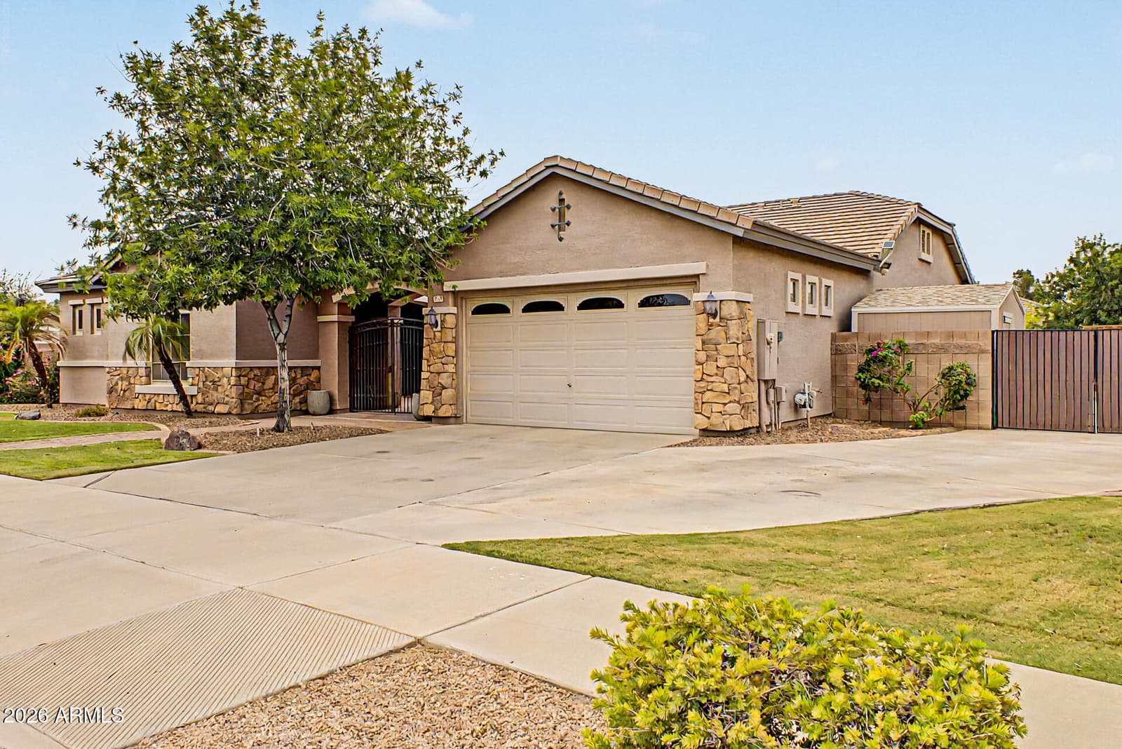 19006 E ARROWHEAD Trail, Queen Creek, AZ 85142 — photo 2 of 51