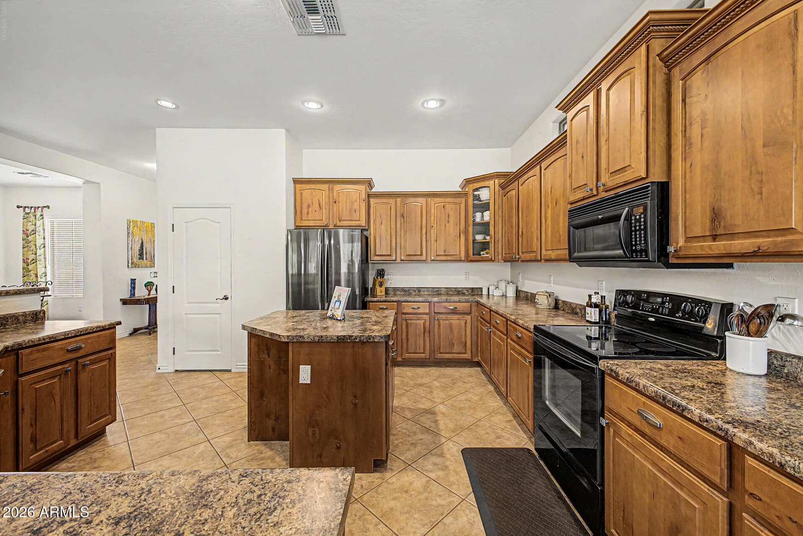19006 E ARROWHEAD Trail, Queen Creek, AZ 85142 — photo 15 of 51