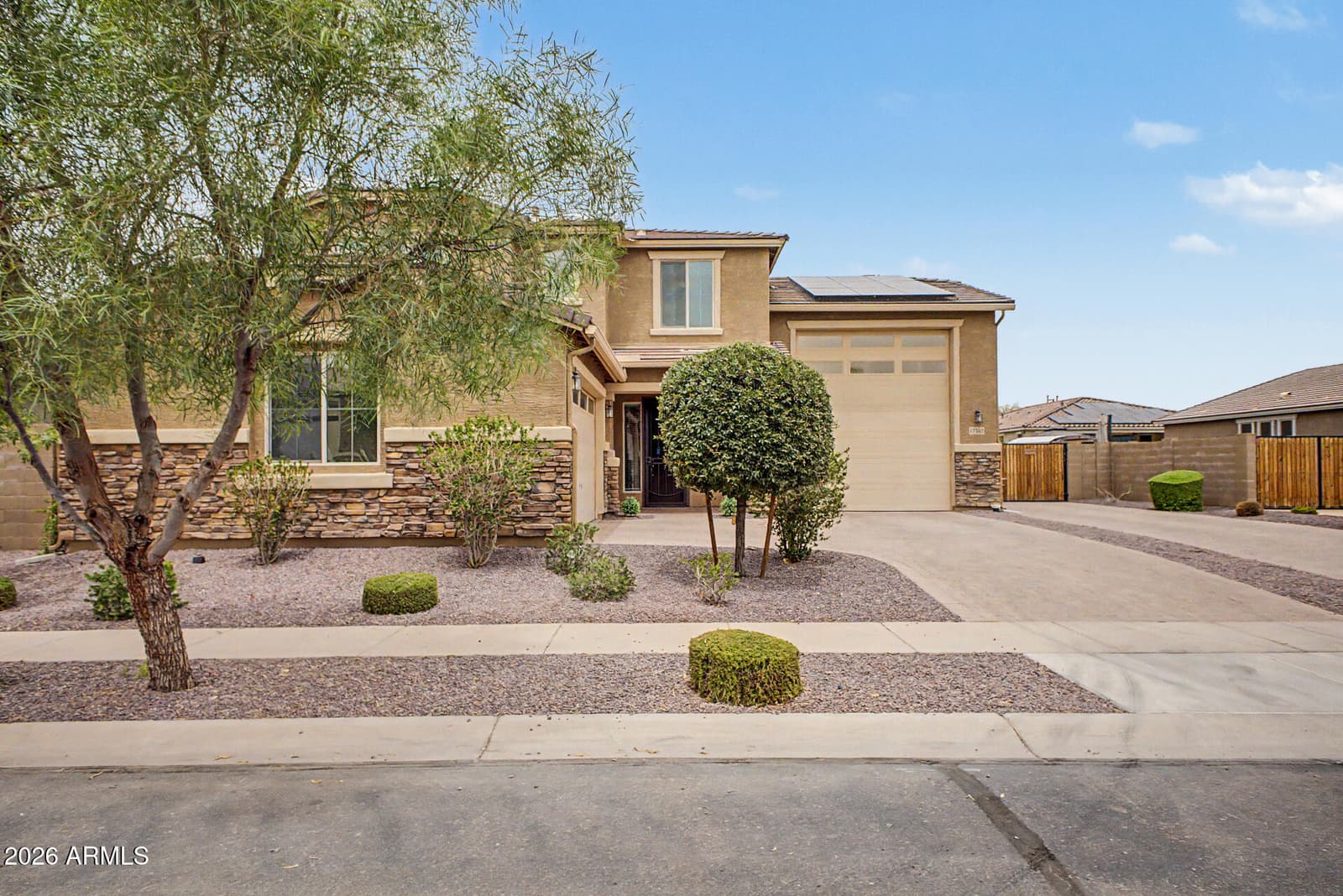 17352 W HEDGEHOG Place, Surprise, AZ 85387 — photo 4 of 61