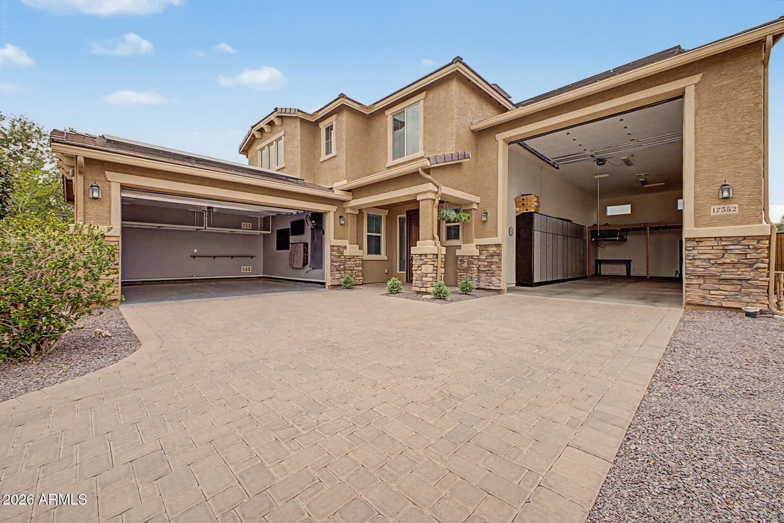 17352 W HEDGEHOG Place, Surprise, AZ 85387 — photo 6 of 61