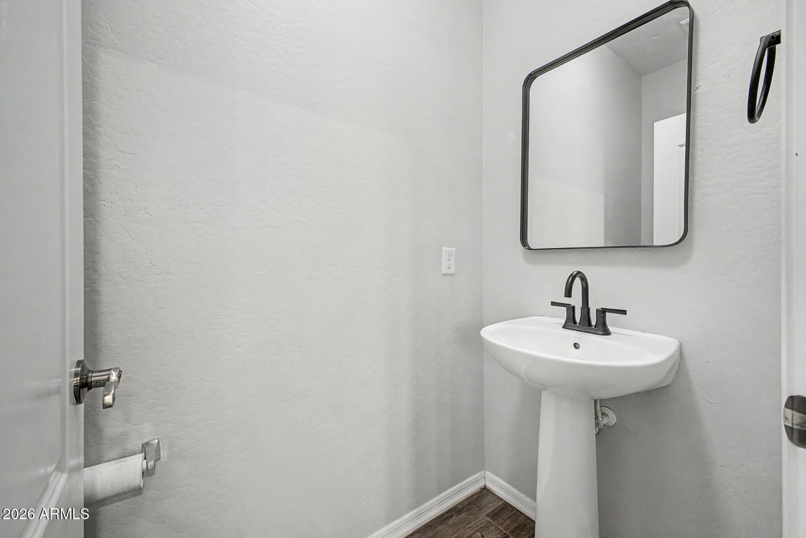 4063 E TULSA Street, Gilbert, AZ 85295 — photo 12 of 33