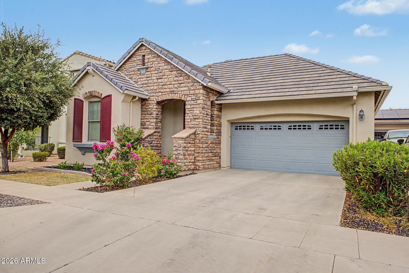 15352 W WETHERSFIELD Road, Surprise, AZ 85379 — photo 2 of 30