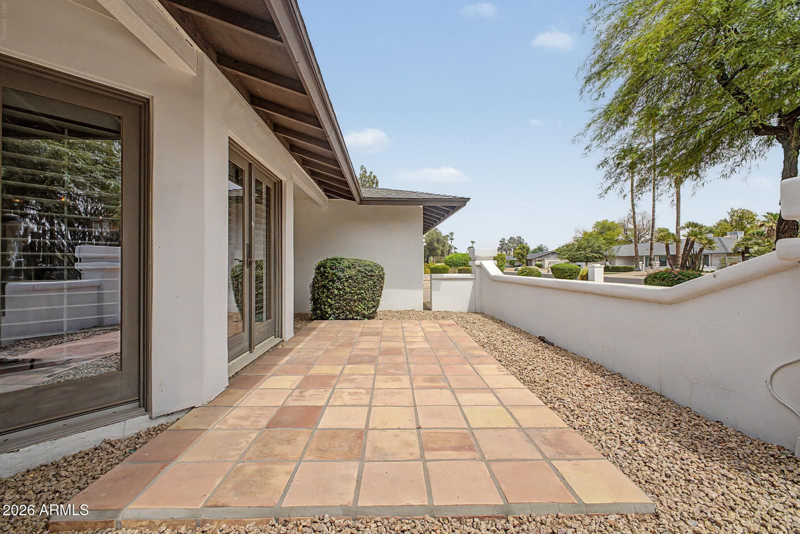 5402 E Laurel Lane, Scottsdale, AZ 85254 — photo 8 of 69