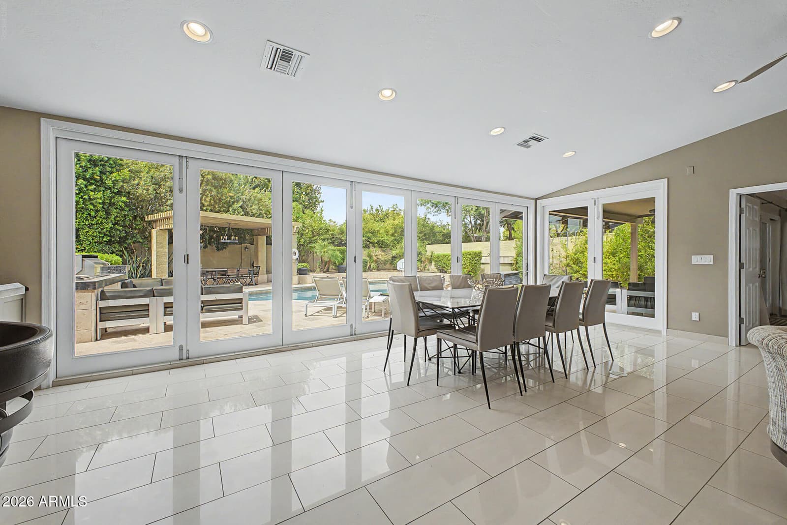 5402 E Laurel Lane, Scottsdale, AZ 85254 — photo 18 of 69