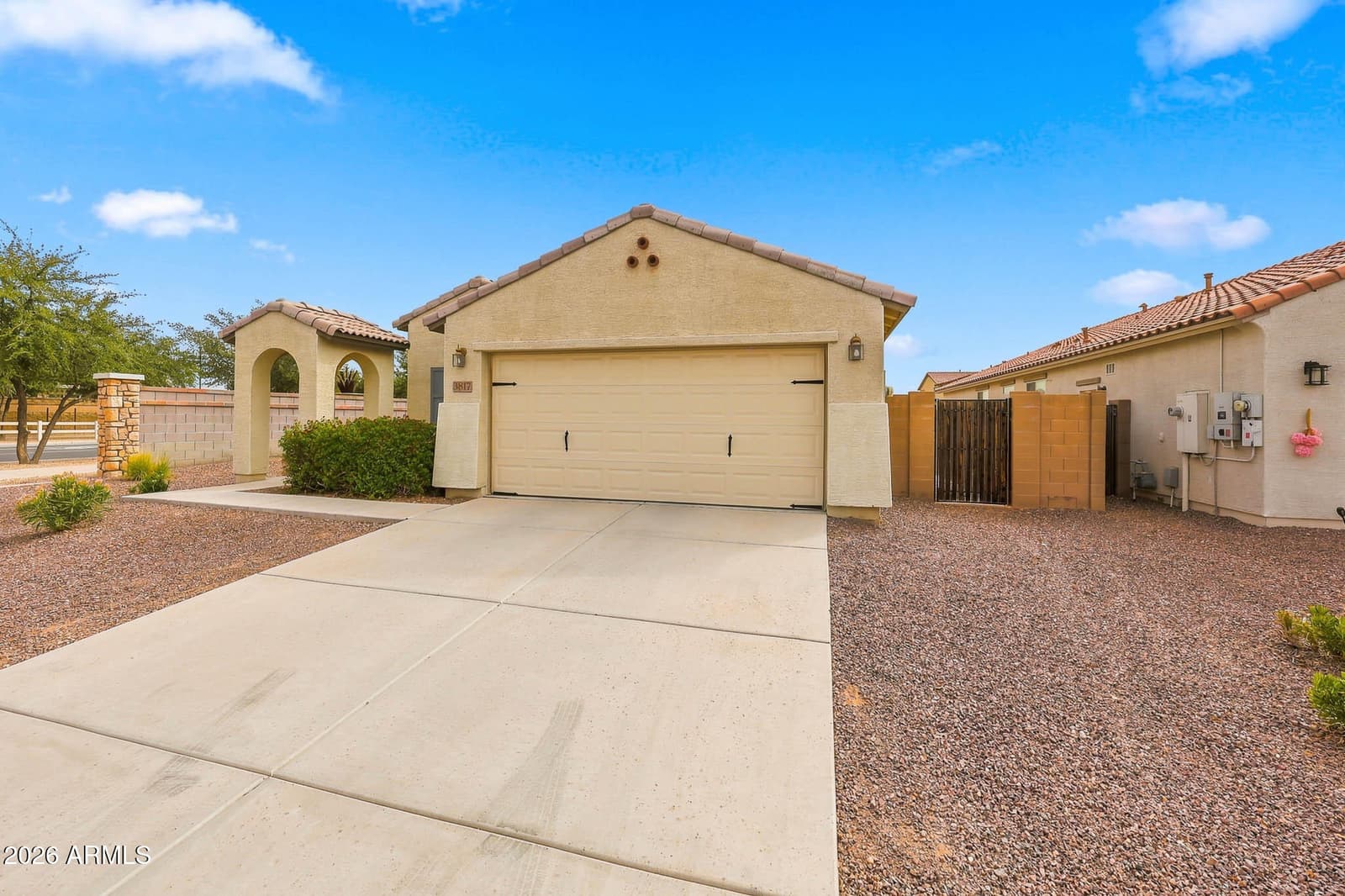 3817 S 185TH Drive, Goodyear, AZ 85338 — photo 3 of 36