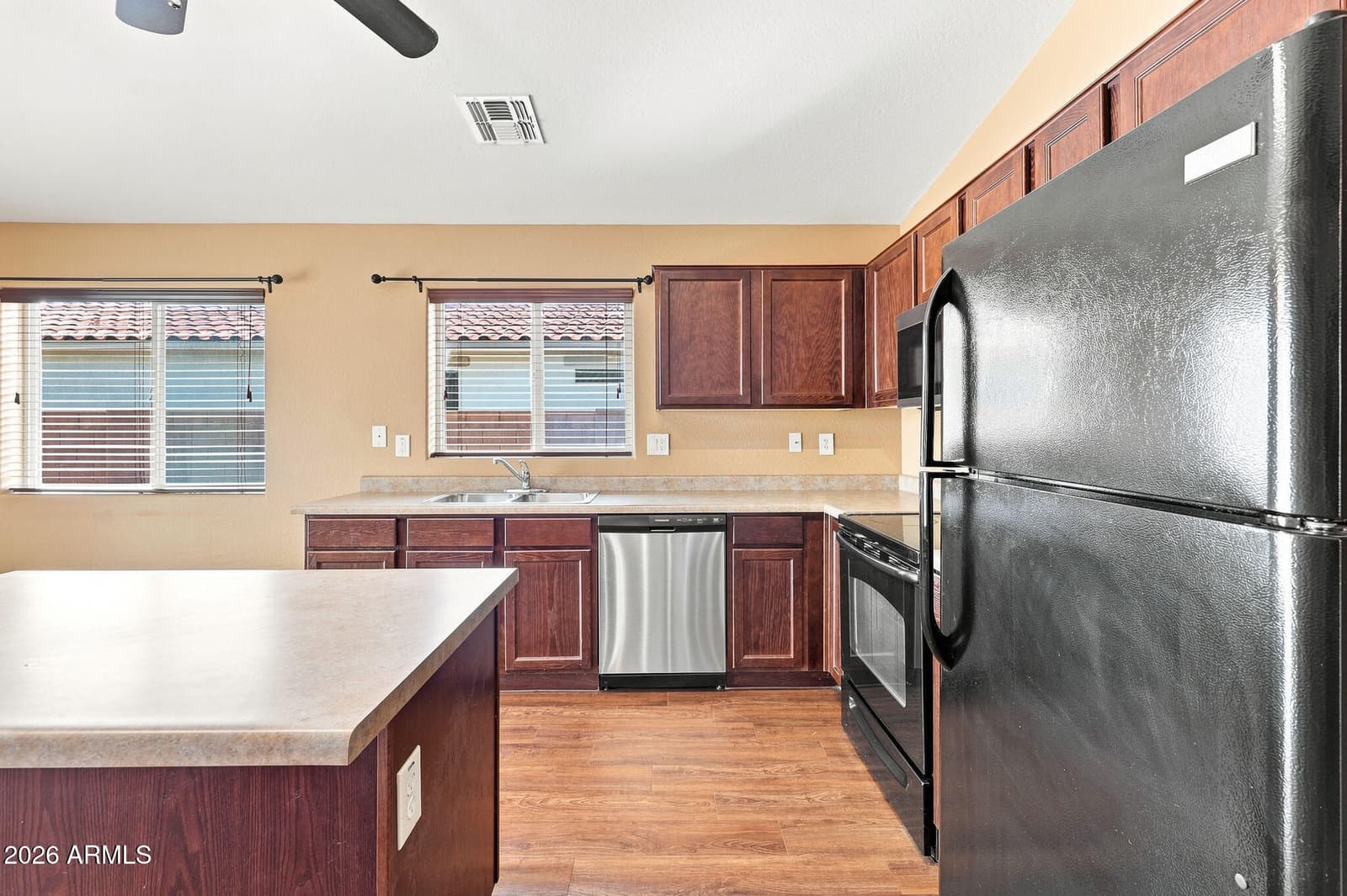 3817 S 185TH Drive, Goodyear, AZ 85338 — photo 14 of 36