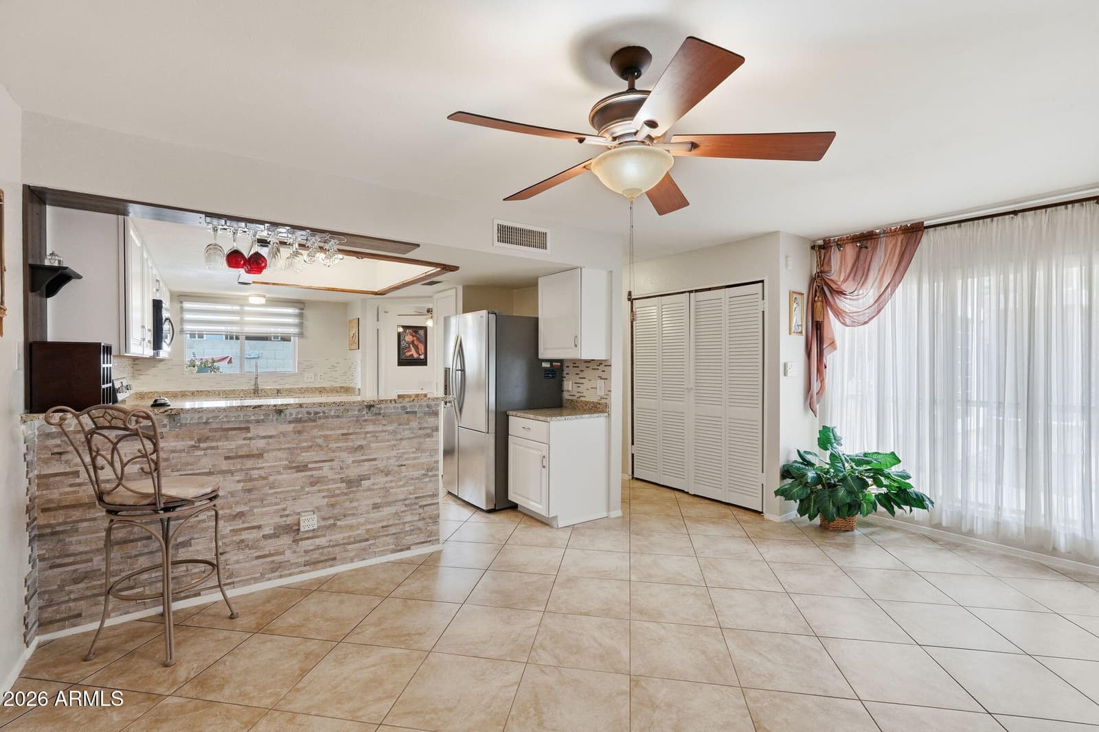 506 E KERRY Lane, Phoenix, AZ 85024 — photo 19 of 47