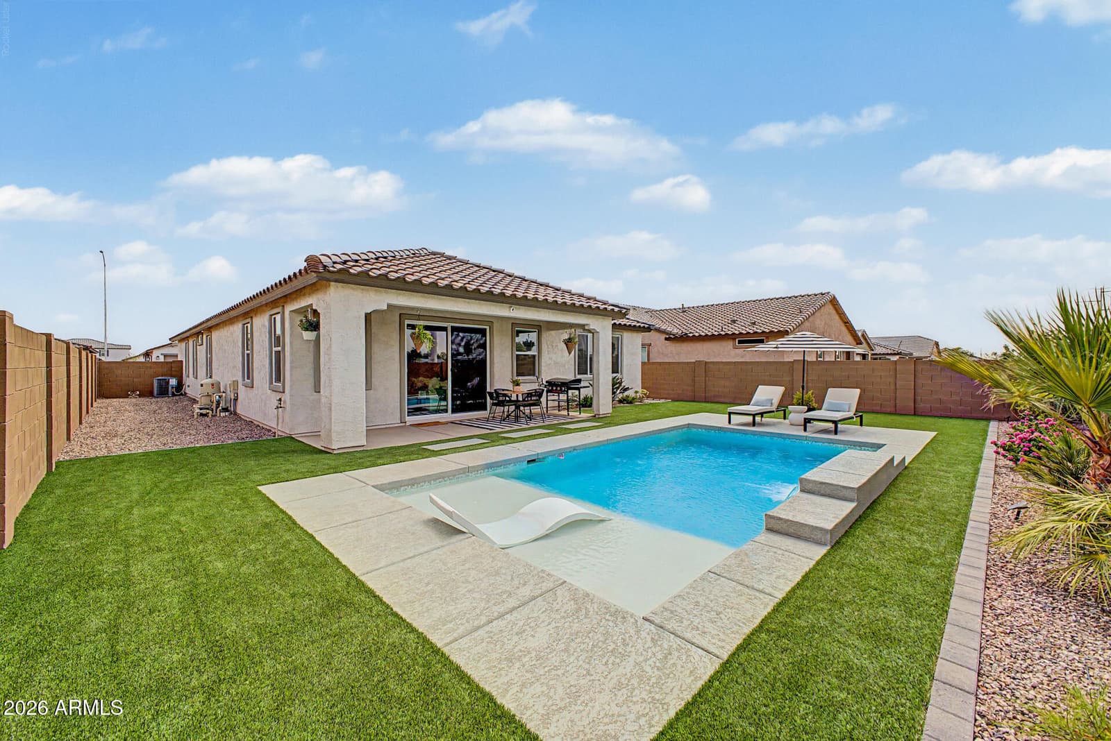 8054 E PALOMA Avenue, Mesa, AZ 85212 — photo 30 of 32