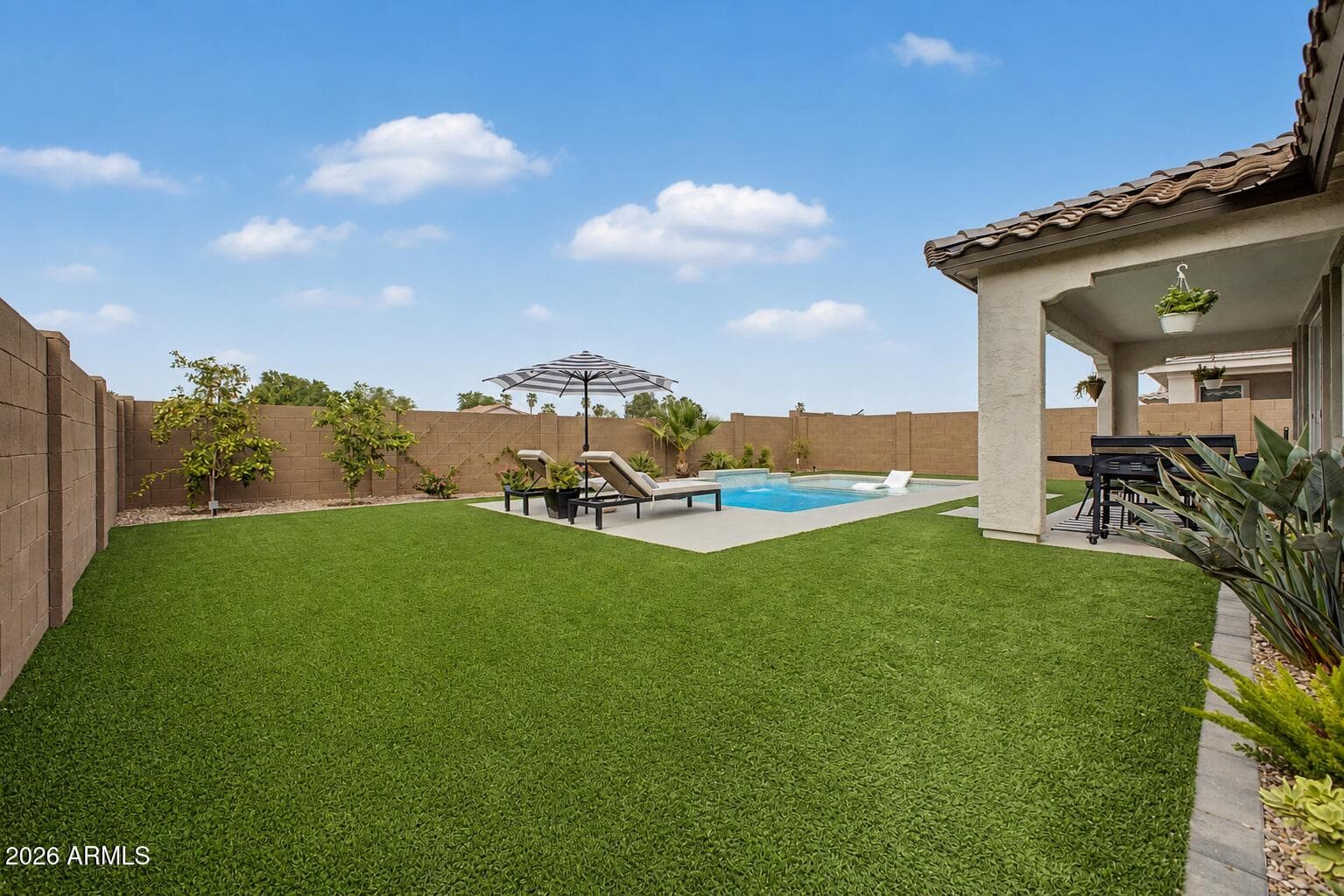 8054 E PALOMA Avenue, Mesa, AZ 85212 — photo 28 of 32