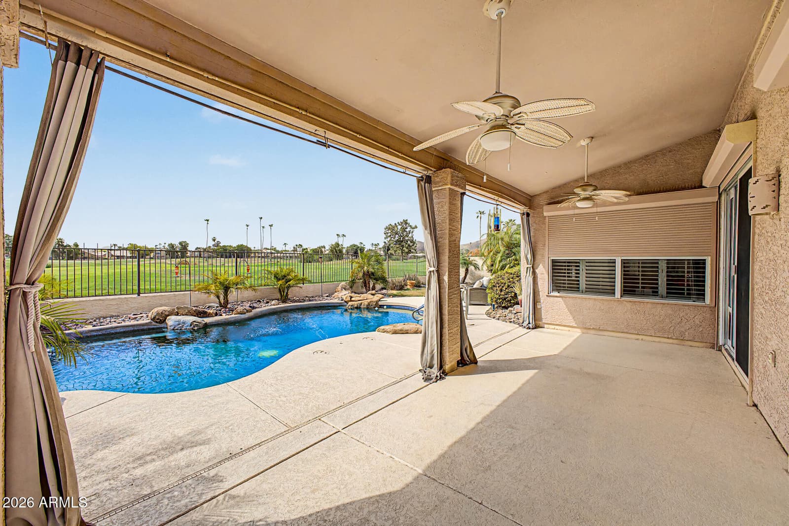 21096 N 64TH Avenue, Glendale, AZ 85308 — photo 10 of 38