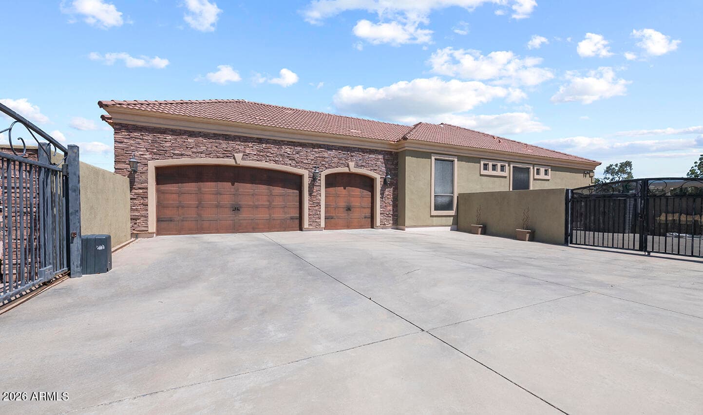7639 W LIBBY Street, Glendale, AZ 85308 — photo 50 of 52