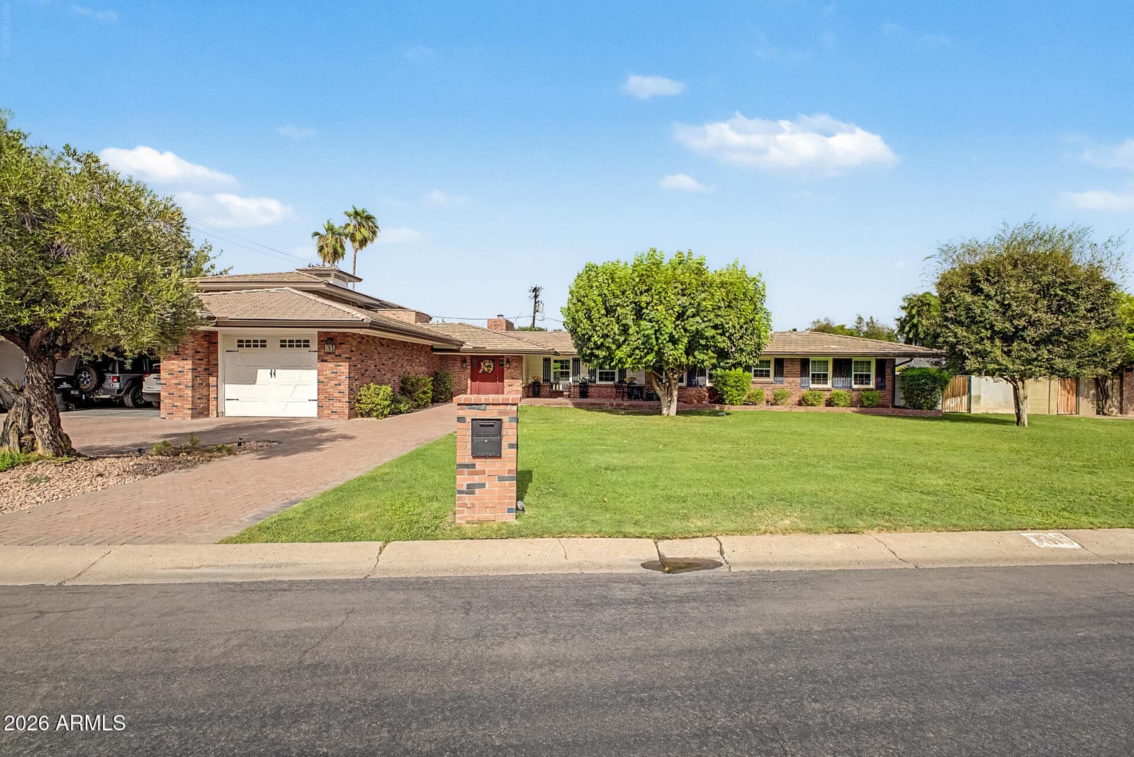 7315 N 3RD Avenue, Phoenix, AZ 85021 — photo 2 of 51