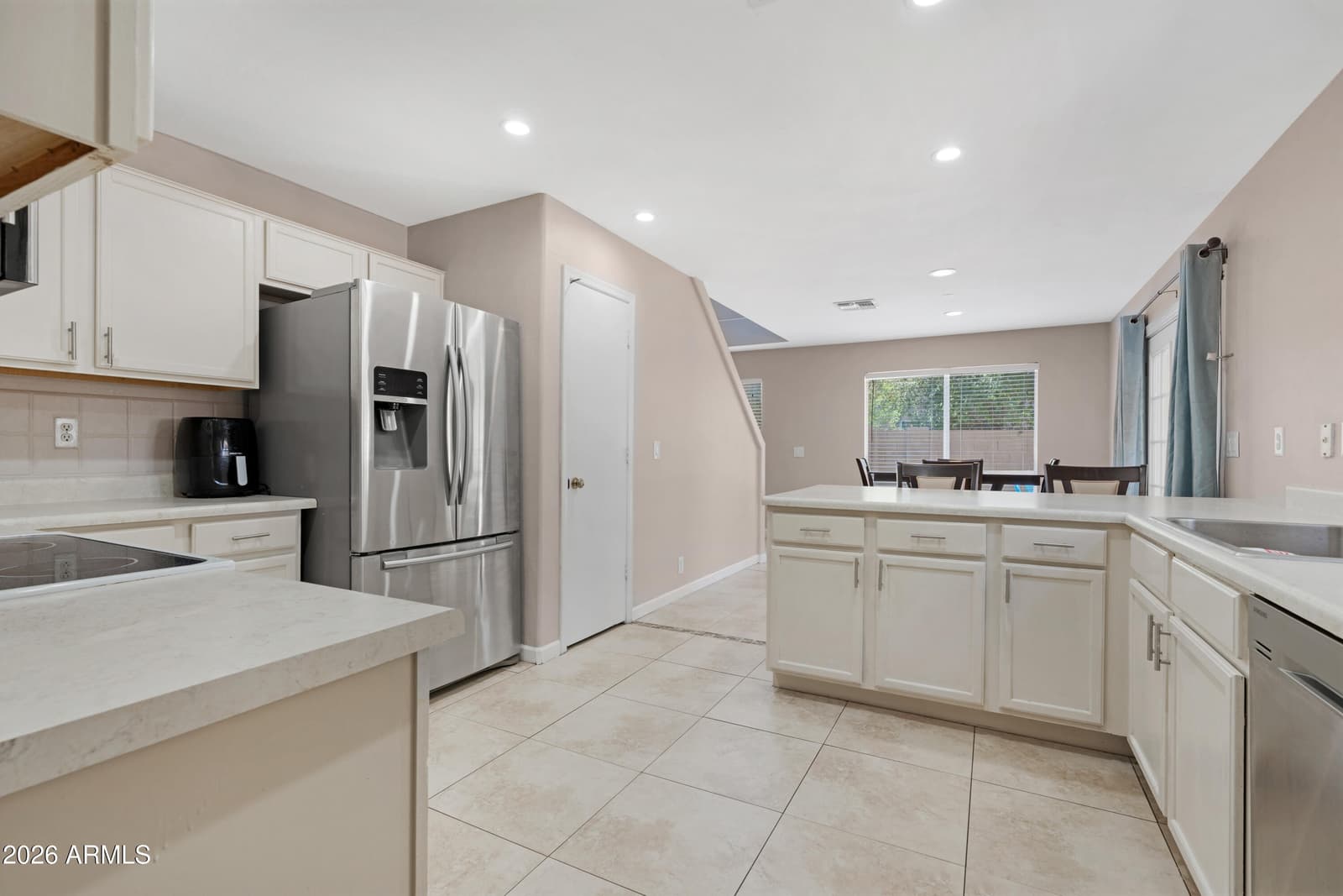 2500 E ORCHID Lane, Gilbert, AZ 85296 — photo 11 of 35