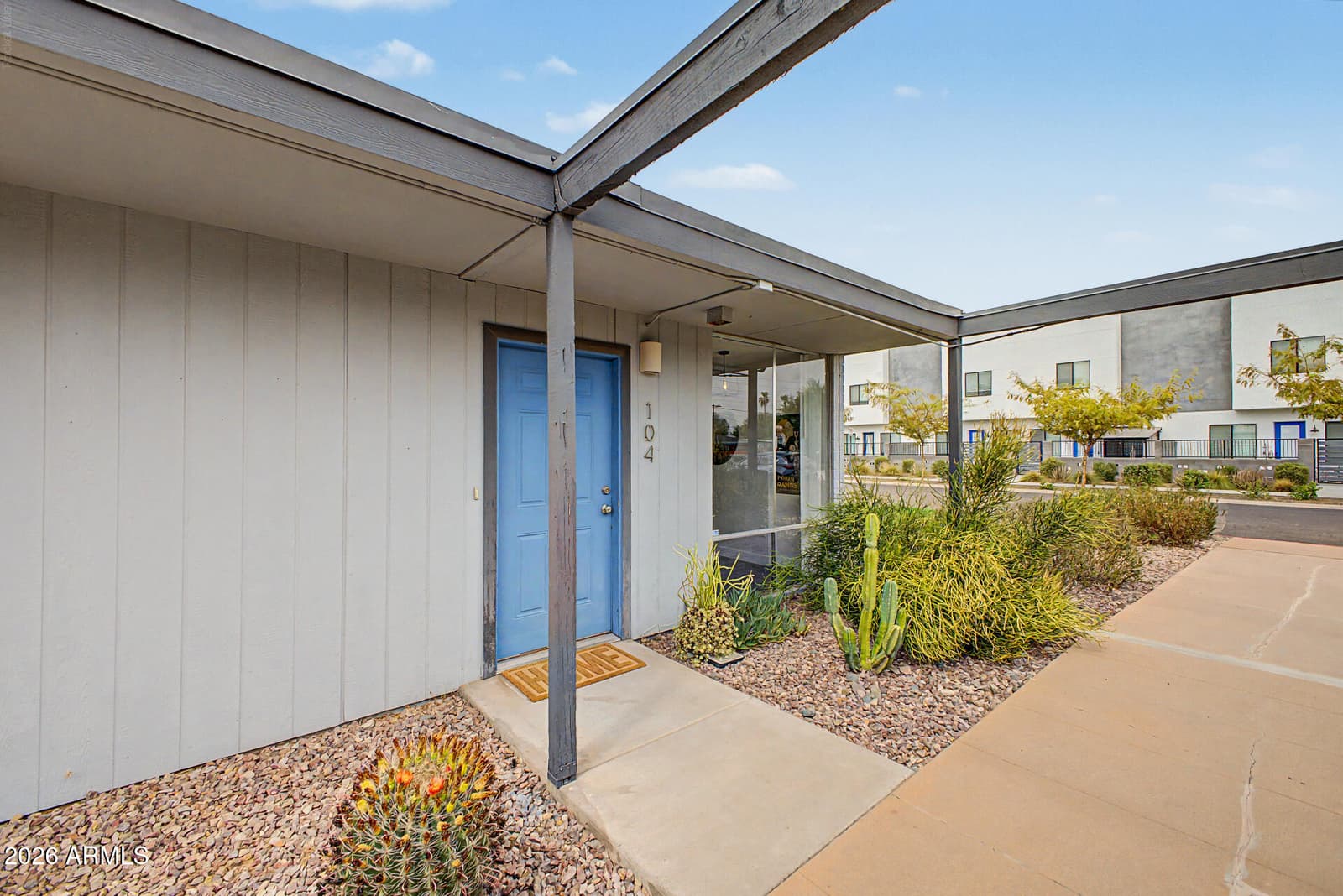 4646 N 11TH Avenue 104, Phoenix, AZ 85013 — photo 8 of 28