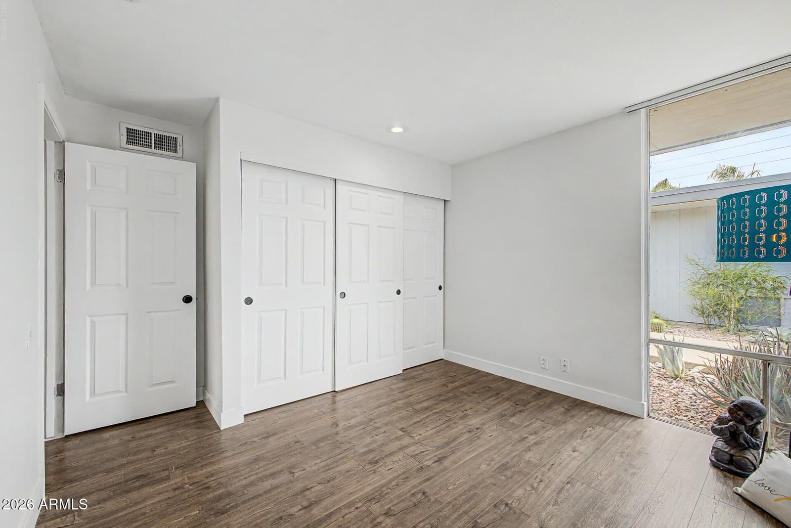 4646 N 11TH Avenue 104, Phoenix, AZ 85013 — photo 17 of 28