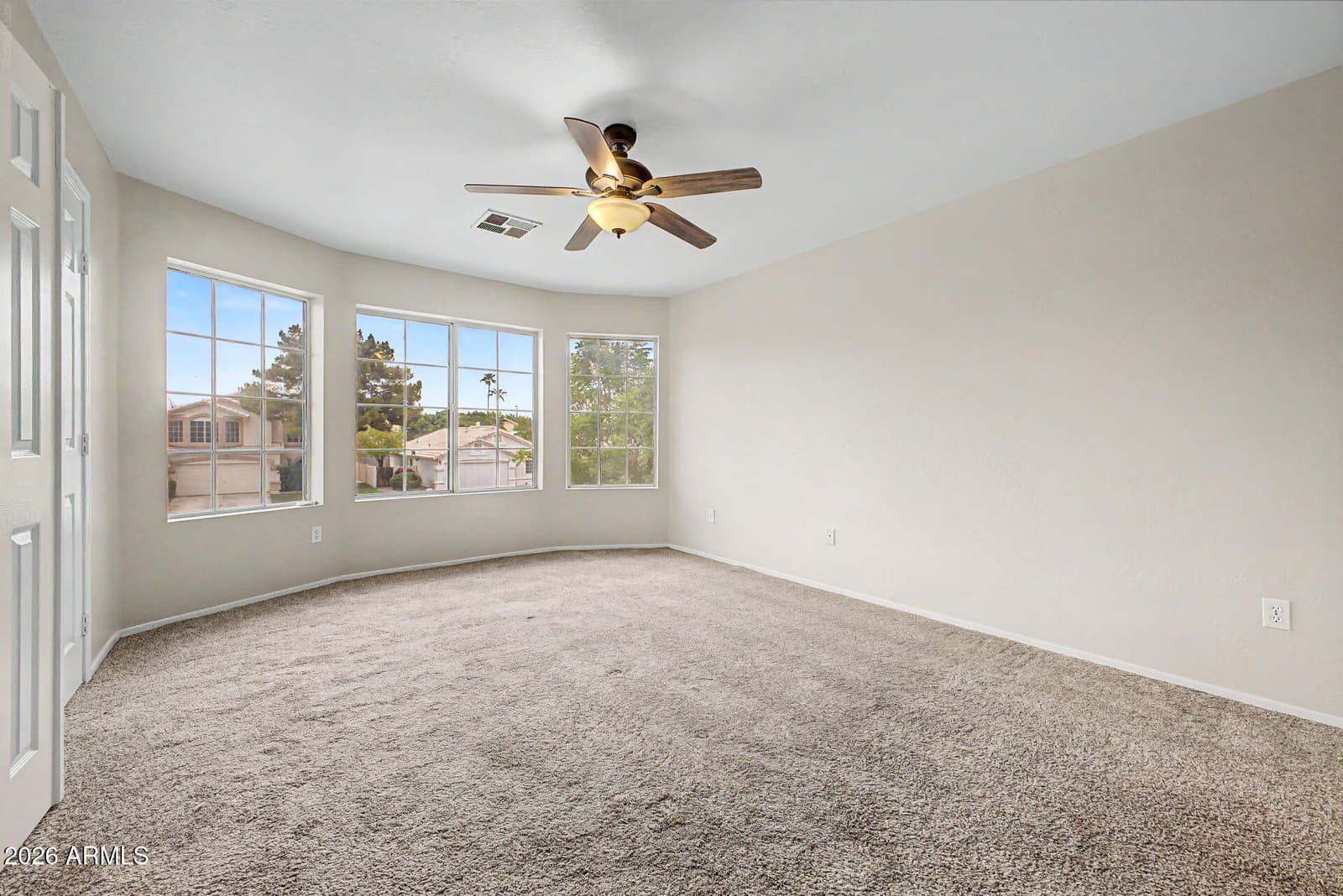 2712 S SAWYER Circle, Mesa, AZ 85209 — photo 15 of 60