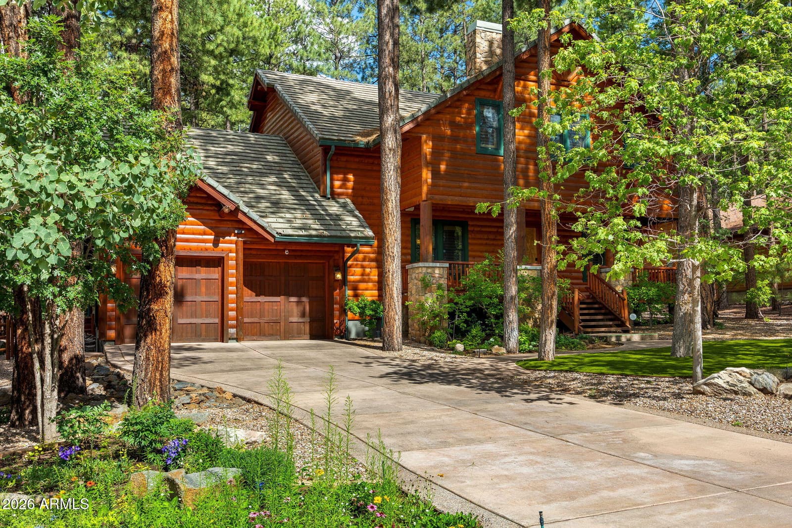 8829 Country Club Drive, Pinetop, AZ 85935 — photo 1 of 82