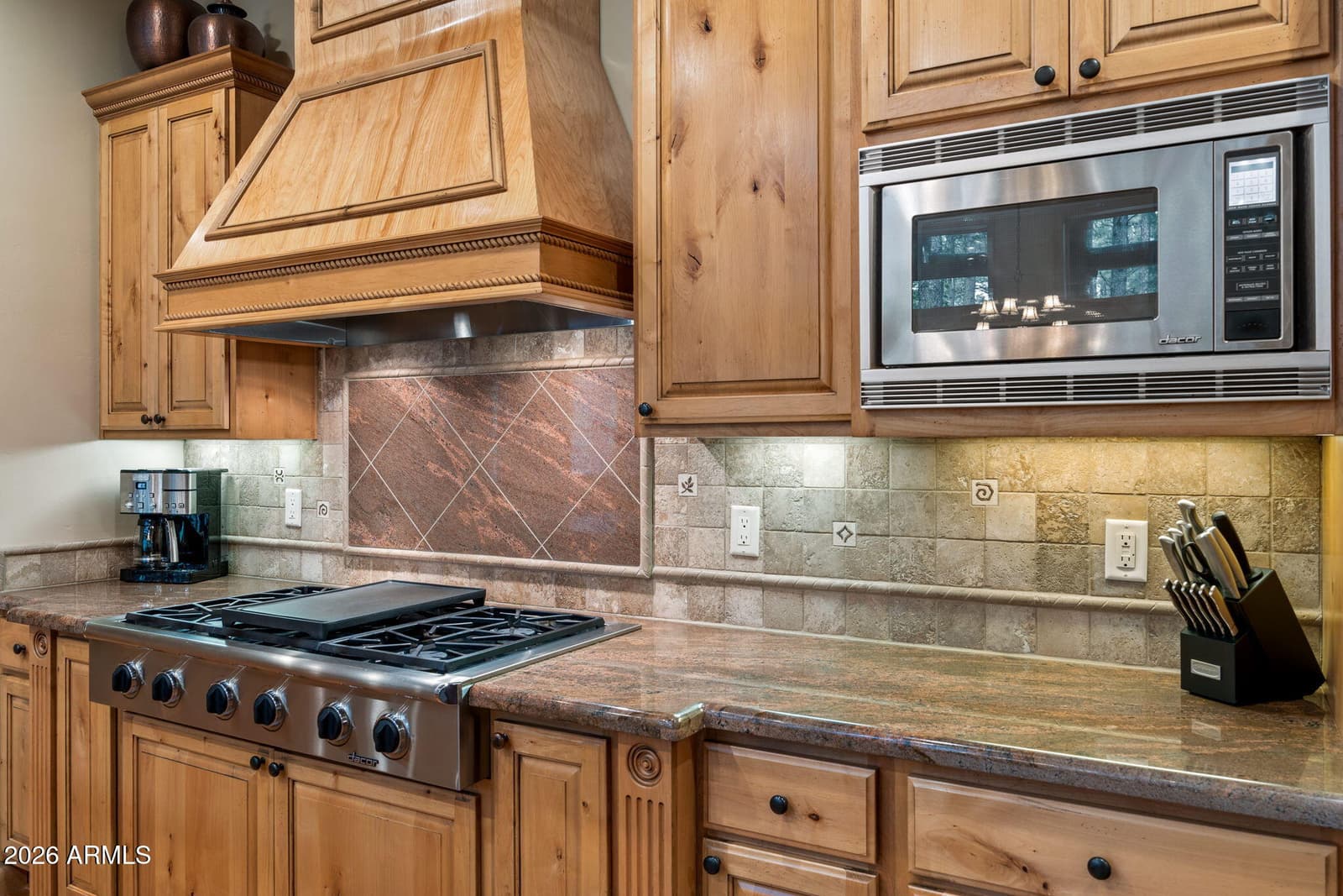 8829 Country Club Drive, Pinetop, AZ 85935 — photo 11 of 82