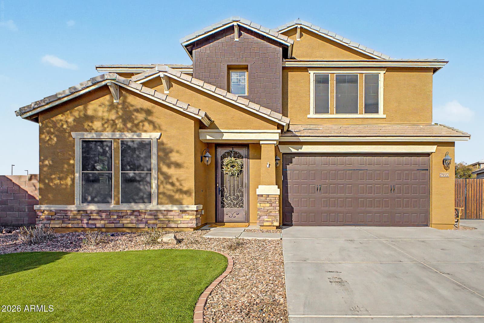 7927 S Boxelder Street, Gilbert, AZ 85298 — photo 1 of 75