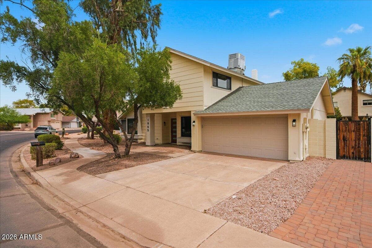 1865 S Ash Circle, Mesa, AZ 85202 — photo 5 of 43