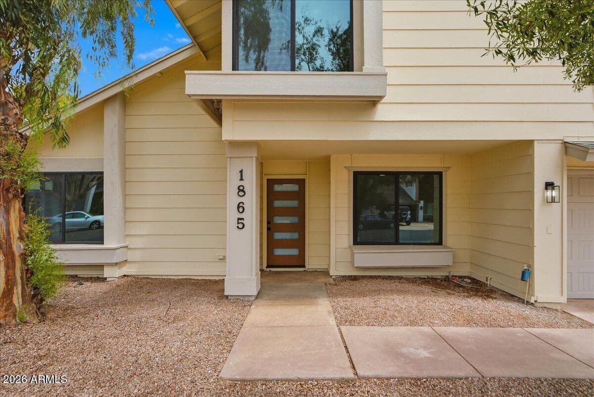 1865 S Ash Circle, Mesa, AZ 85202 — photo 6 of 43