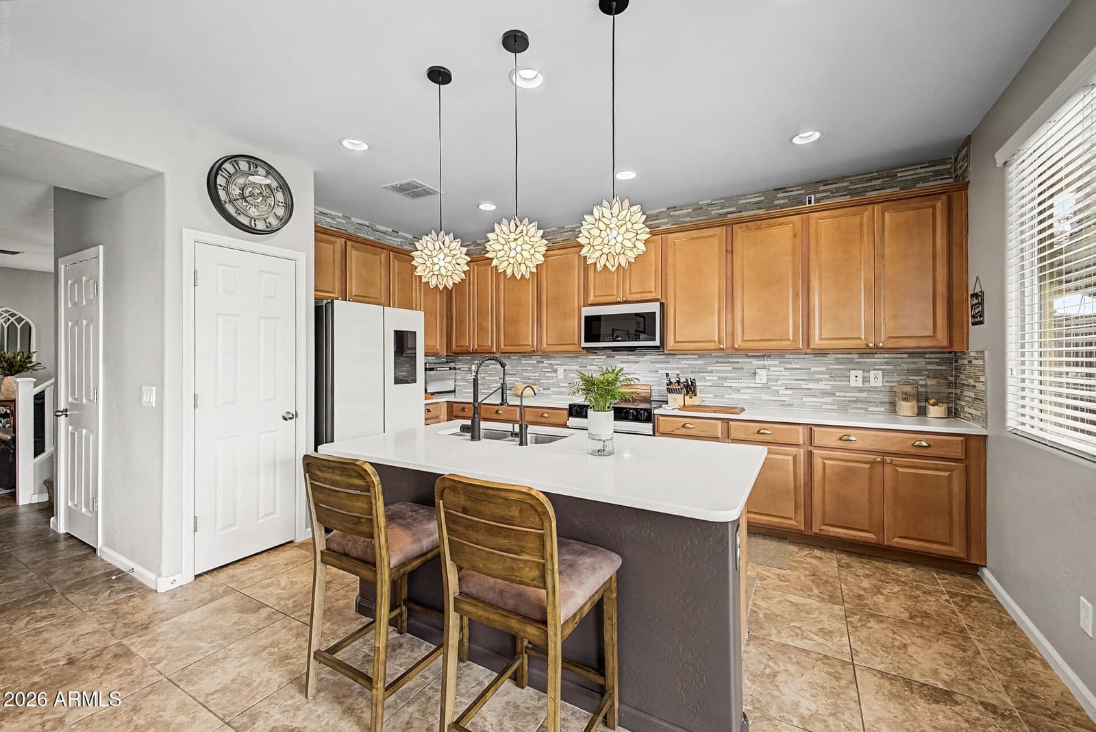 7629 W FETLOCK Trail, Peoria, AZ 85383 — photo 14 of 56