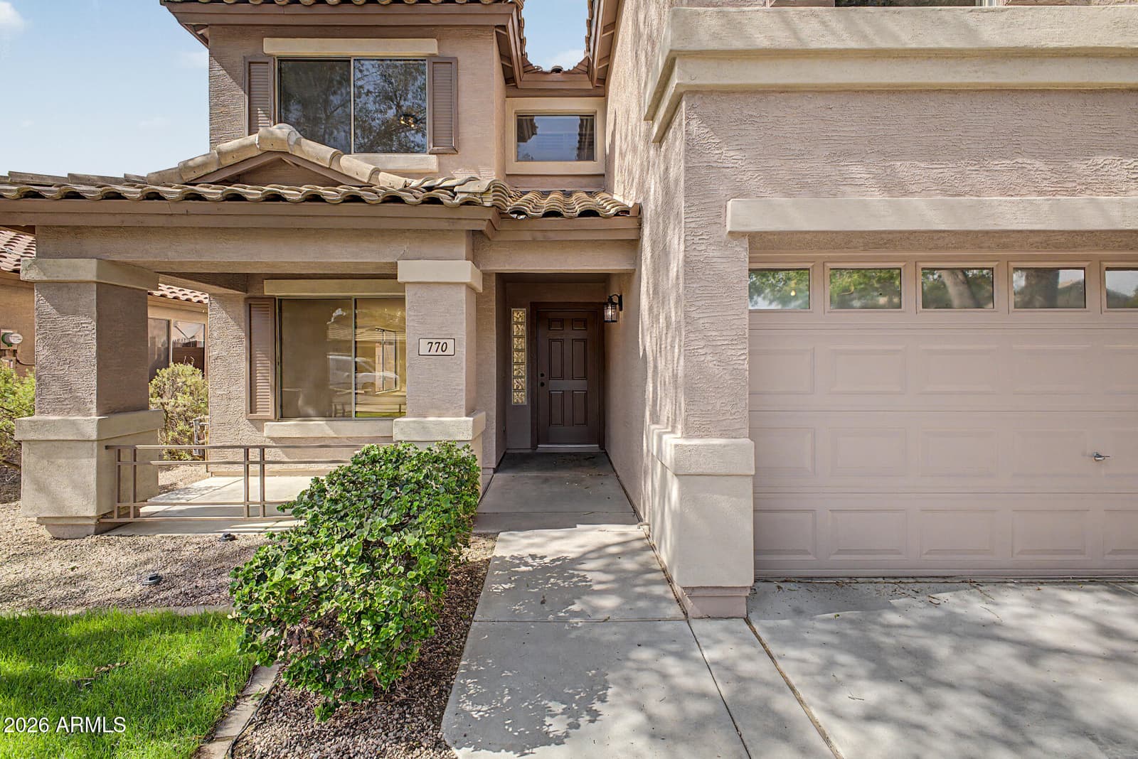 770 E LOVEGRASS Drive, San Tan Valley, AZ 85143 — photo 7 of 49