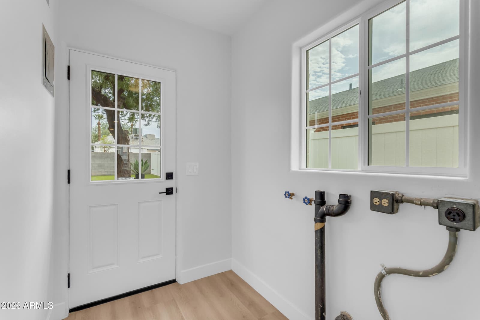 37 W VIRGINIA Avenue, Phoenix, AZ 85003 — photo 38 of 57