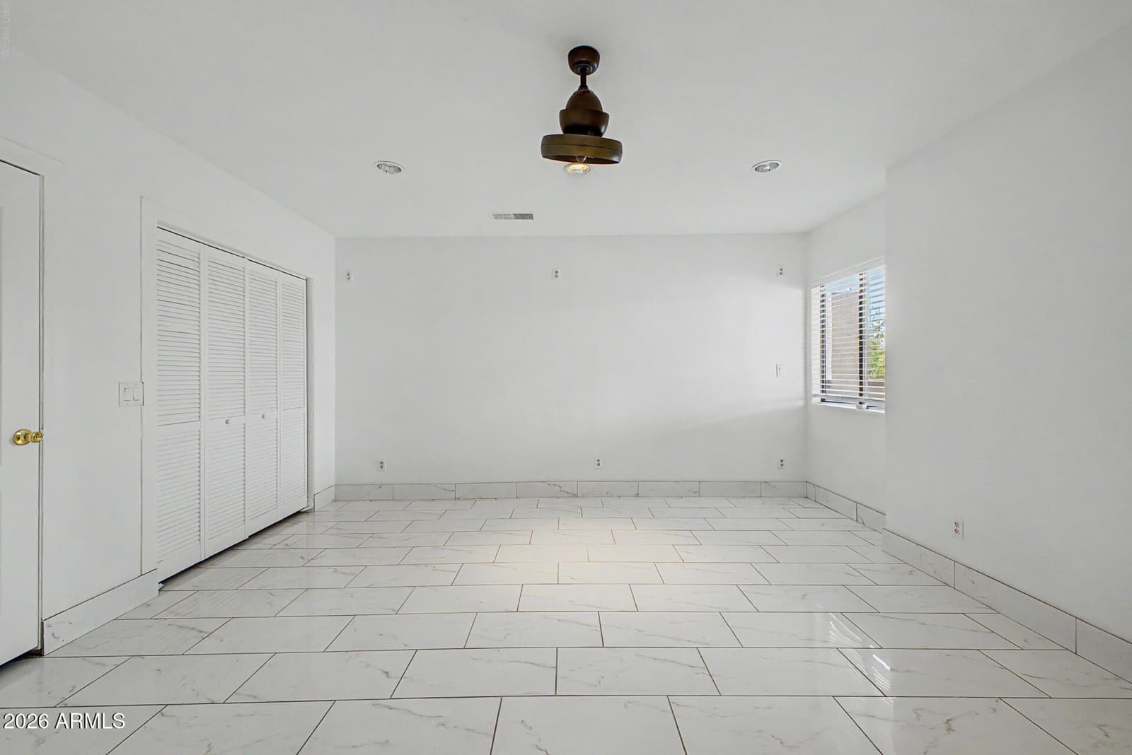 1707 W WAYLAND Drive, Phoenix, AZ 85041 — photo 17 of 35