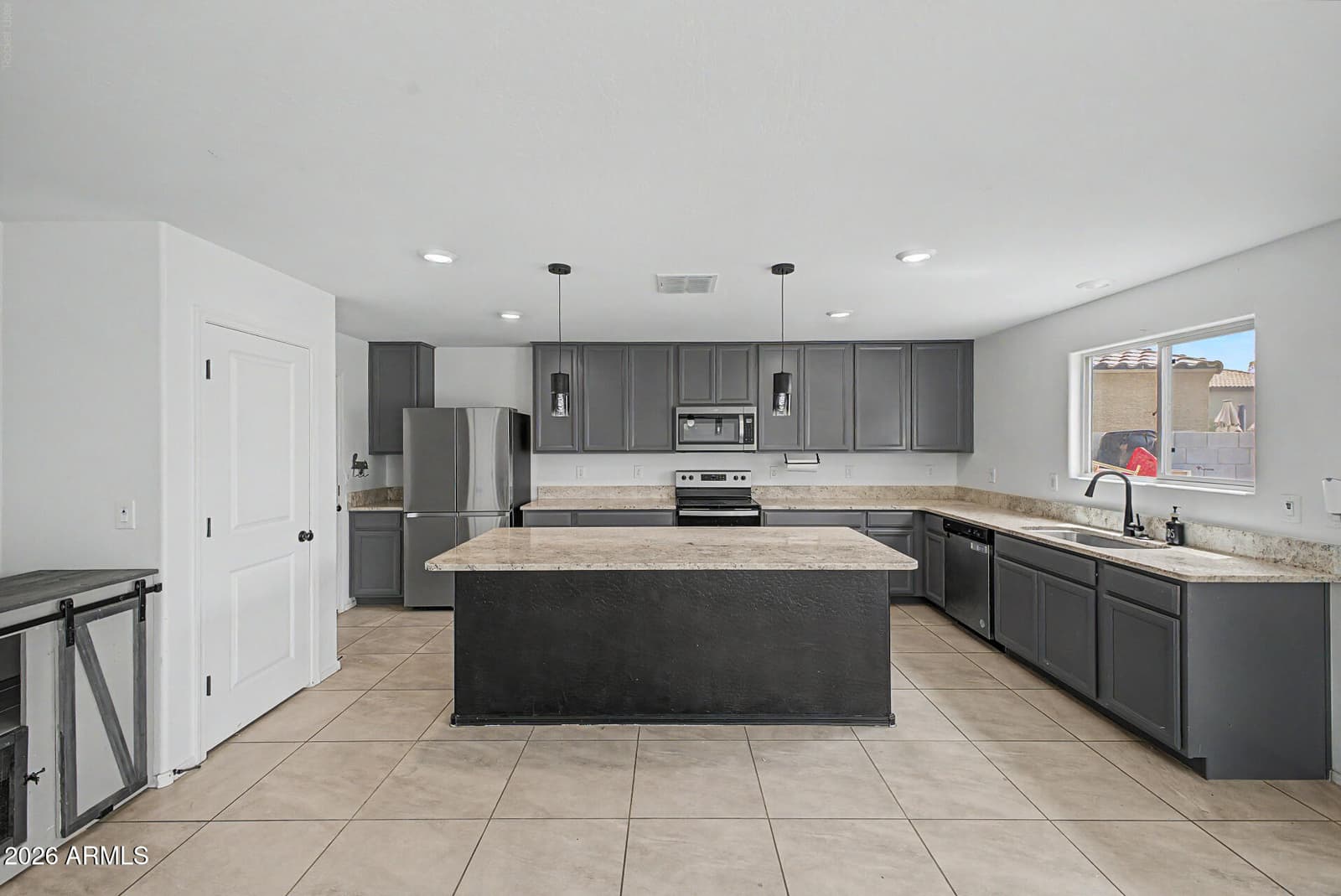 1417 W Pinkley Avenue, Coolidge, AZ 85128 — photo 3 of 29
