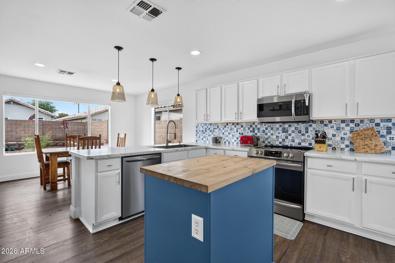 28 N BIRCH Street, Gilbert, AZ 85233 — photo 11 of 30