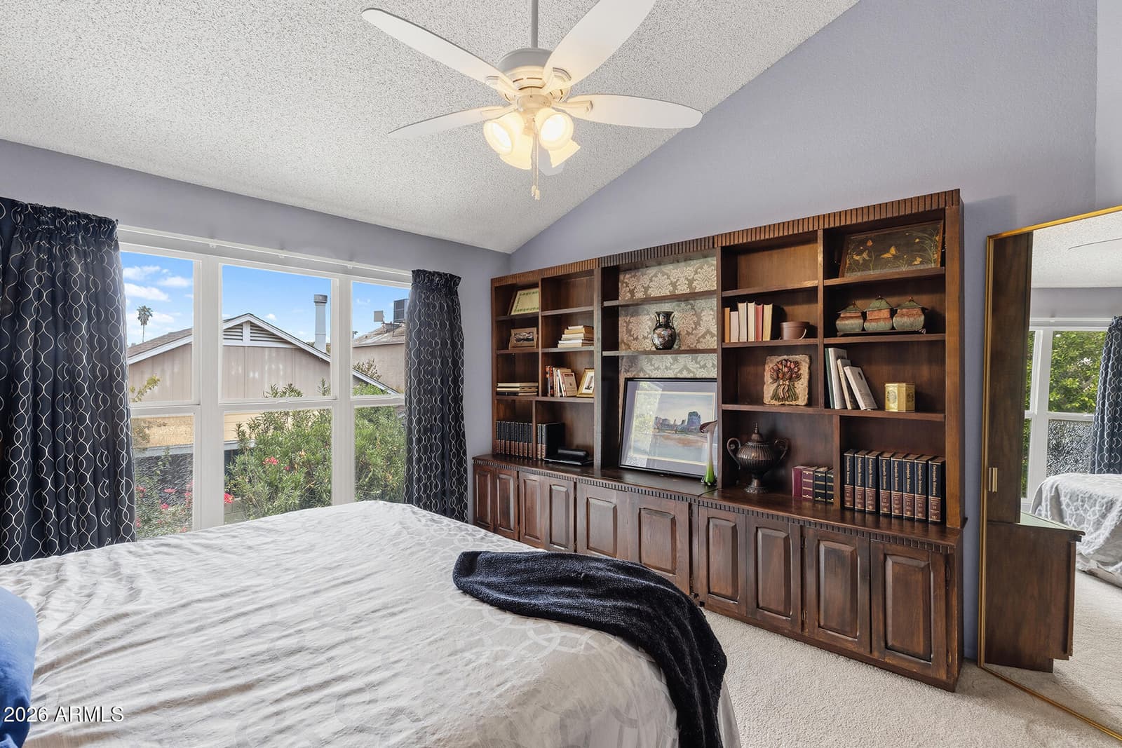 422 E KERRY Lane, Phoenix, AZ 85024 — photo 47 of 68