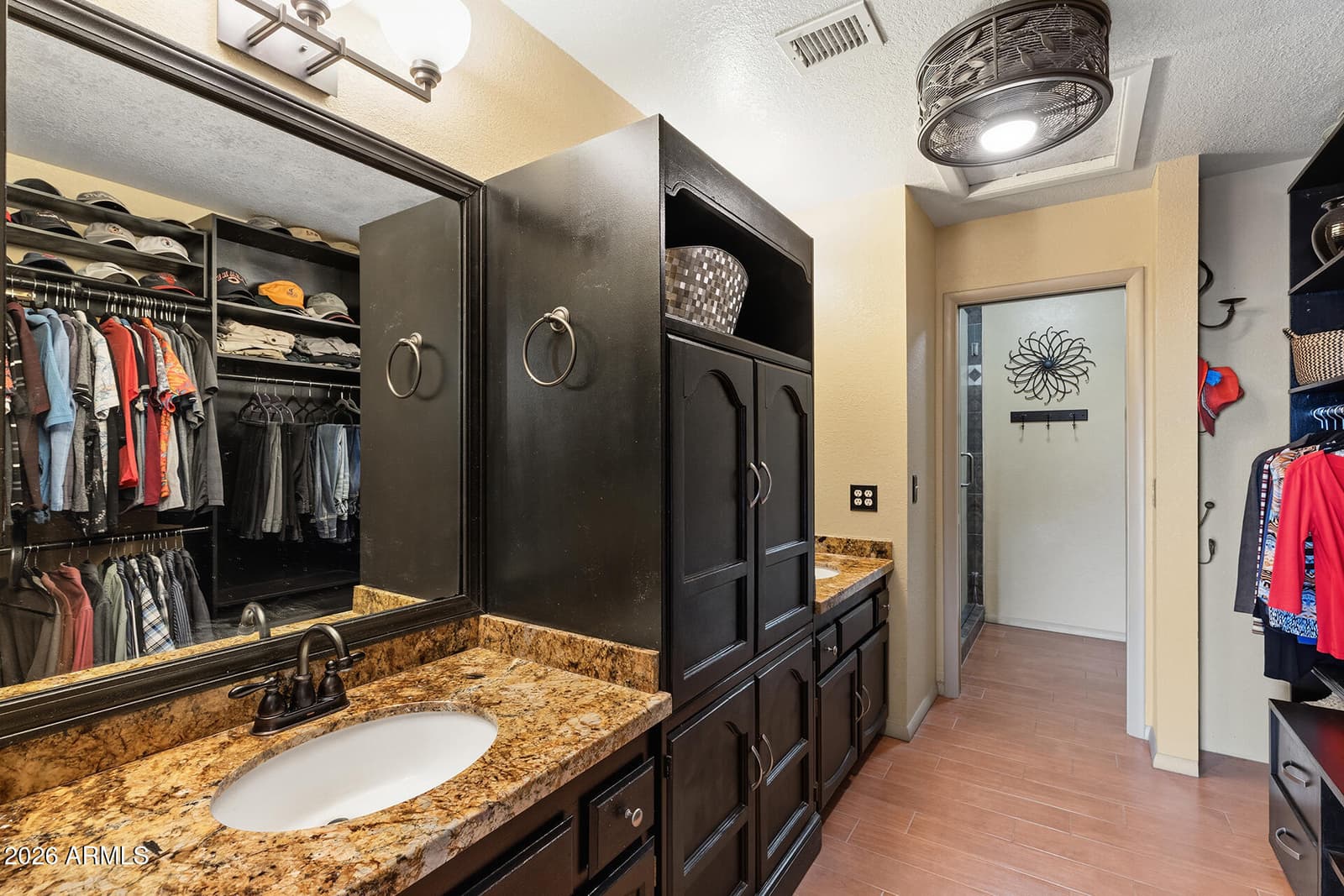 422 E KERRY Lane, Phoenix, AZ 85024 — photo 50 of 68