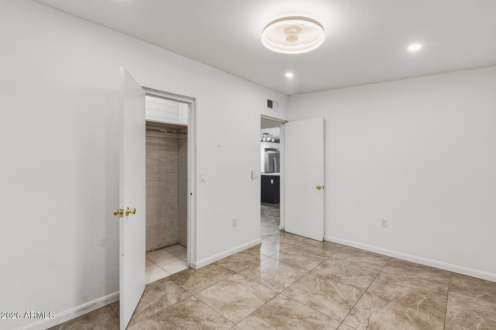 1620 W ROESER Road, Phoenix, AZ 85041 — photo 20 of 40