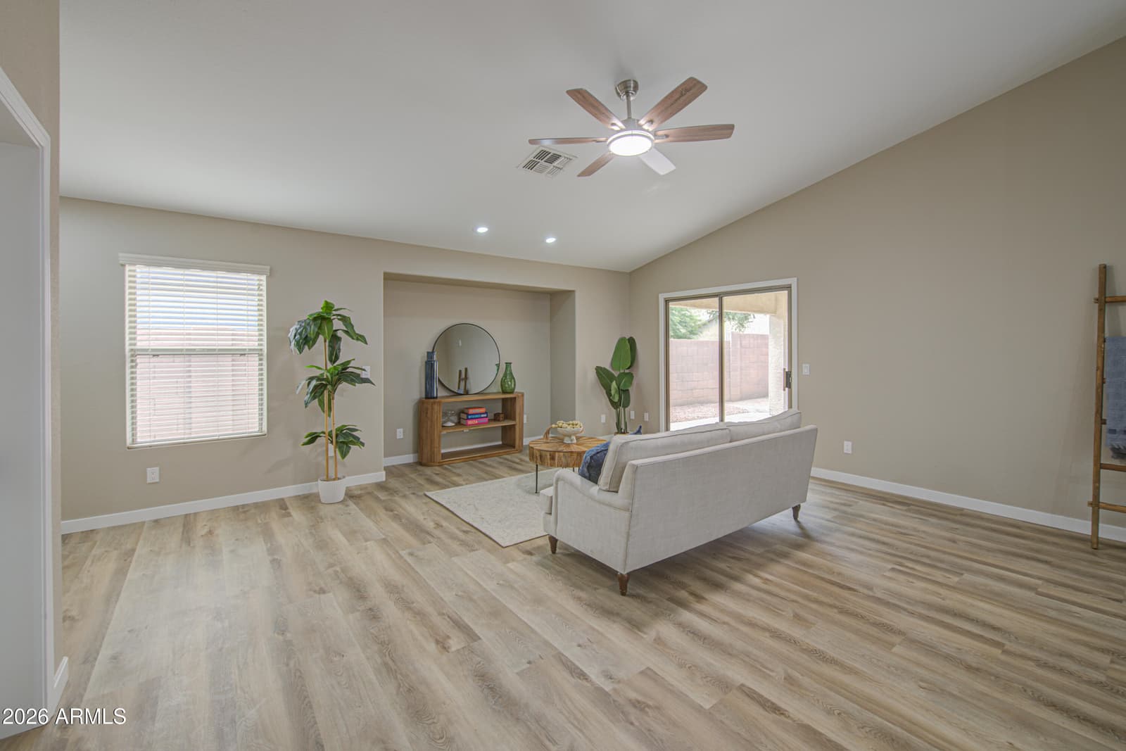 15668 W SAGUARO Lane, Surprise, AZ 85374 — photo 7 of 36