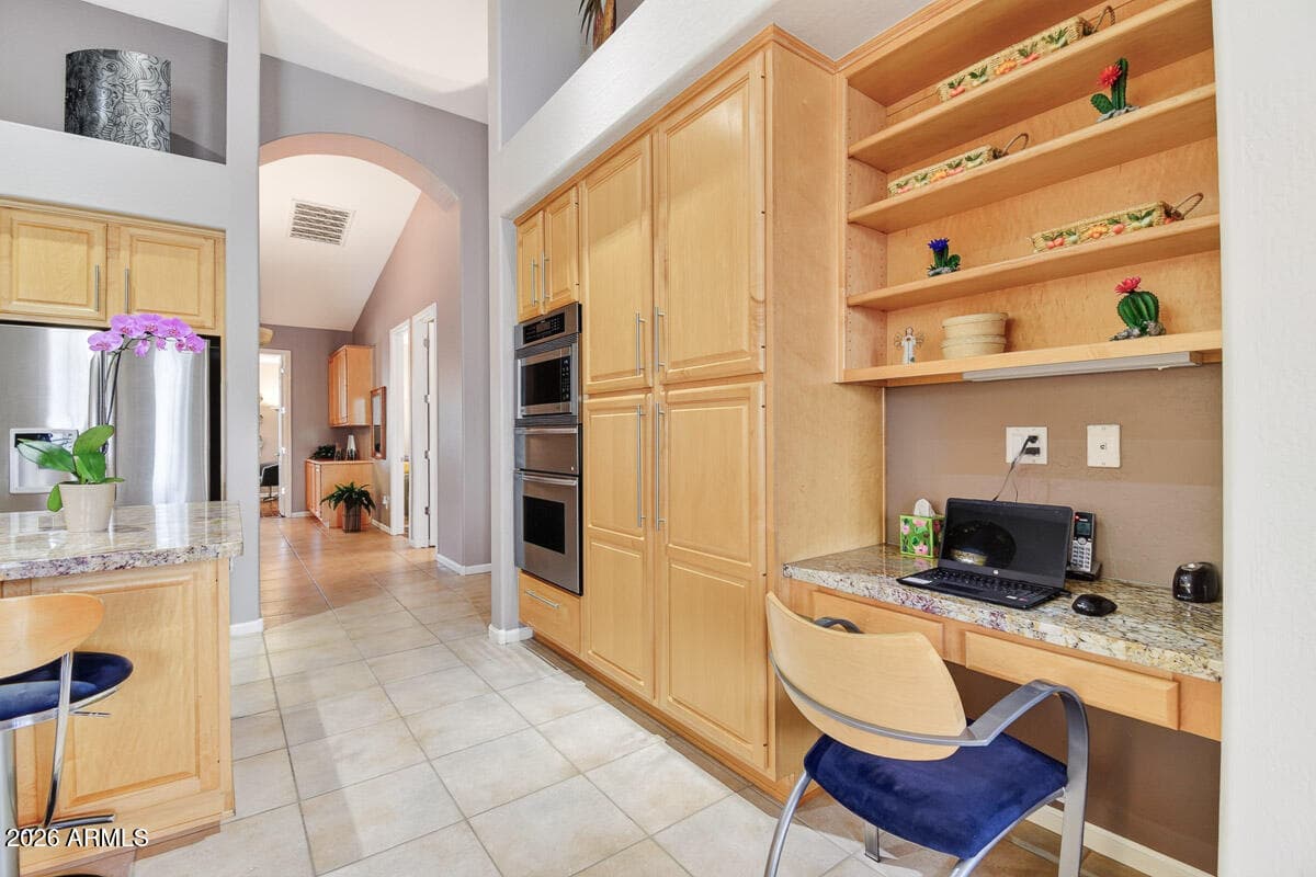 1047 W ARMSTRONG Way, Chandler, AZ 85286 — photo 12 of 60