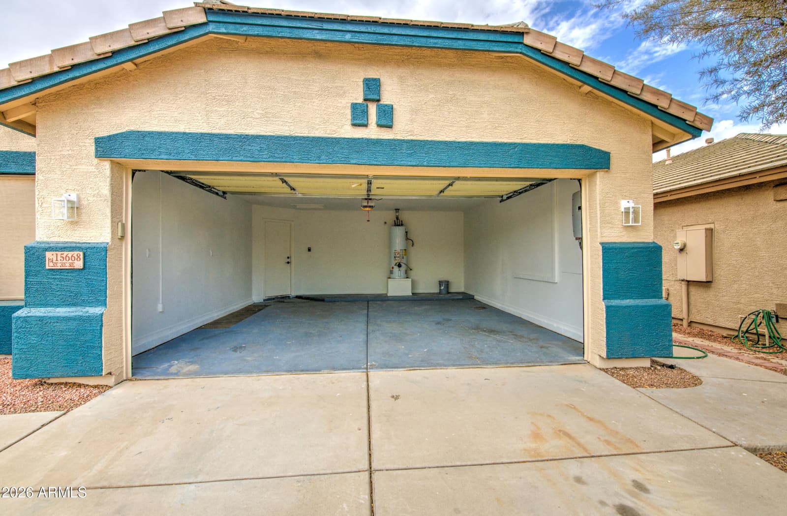 15668 W SAGUARO Lane, Surprise, AZ 85374 — photo 30 of 36