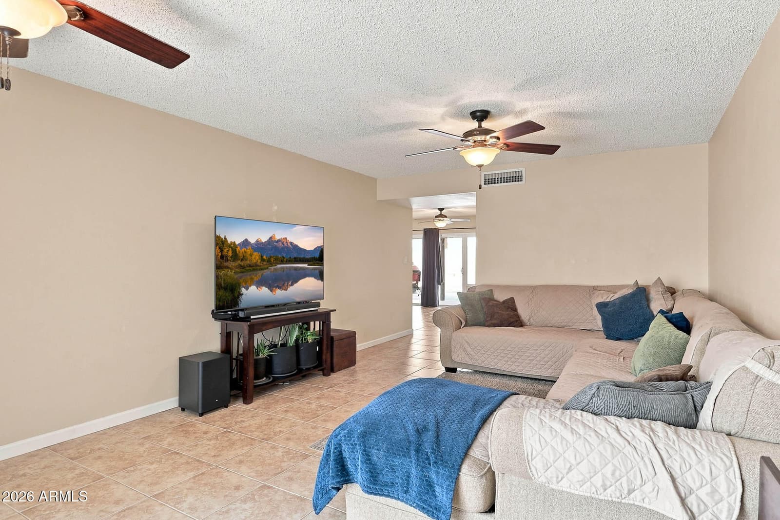 11025 N 43RD Drive, Glendale, AZ 85304 — photo 3 of 34