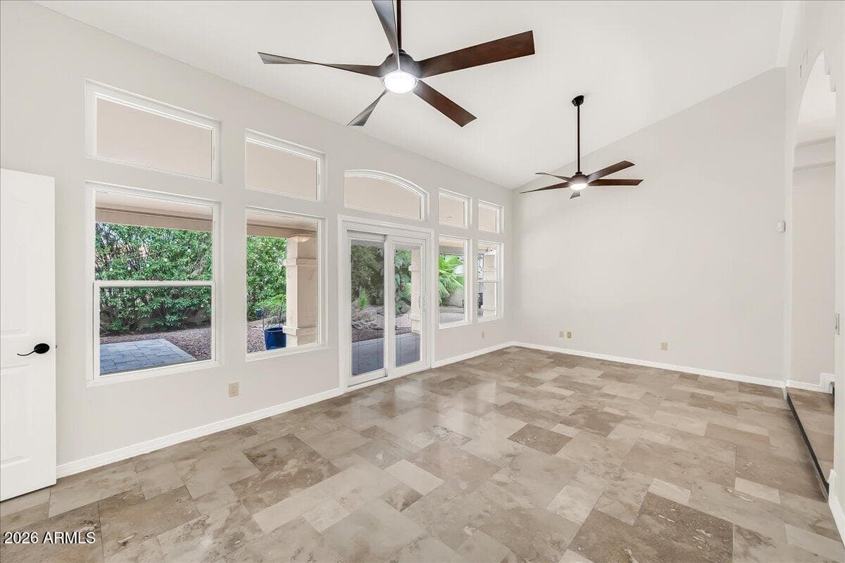 724 N ASH Drive, Chandler, AZ 85224 — photo 15 of 54
