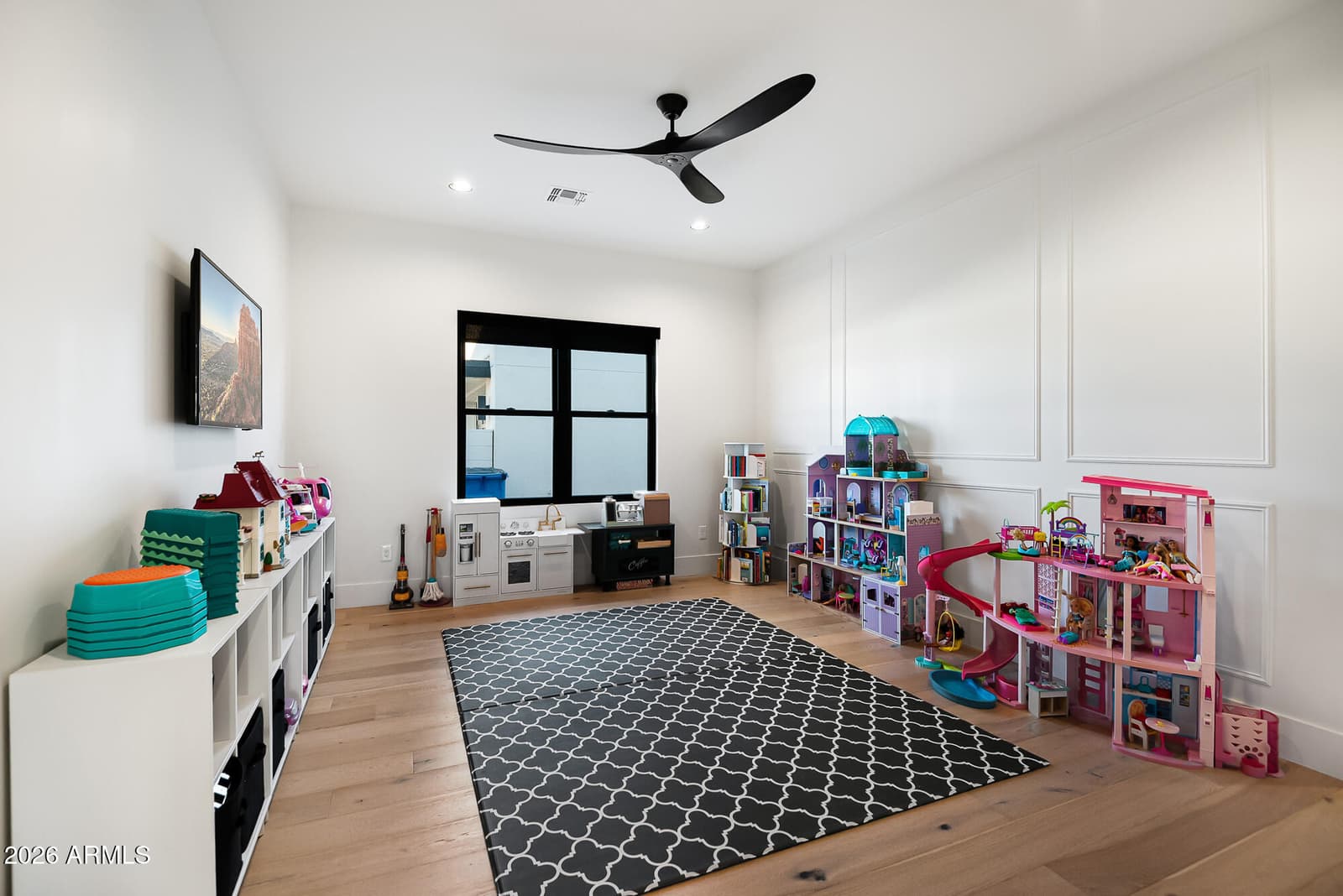 3964 E PENEDES Drive, Gilbert, AZ 85298 — photo 37 of 101