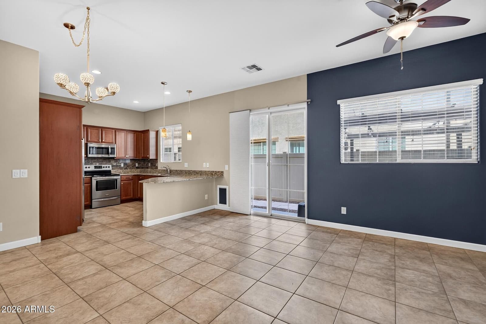 1367 S COUNTRY CLUB Drive 1056, Mesa, AZ 85210 — photo 2 of 39