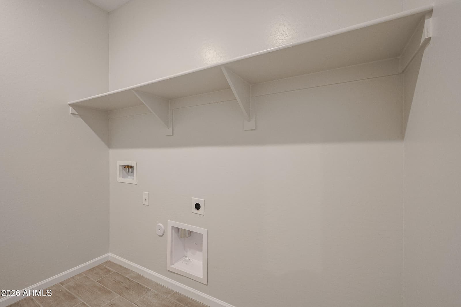 17947 W CAMINO DE ORO Drive, Surprise, AZ 85387 — photo 4 of 22